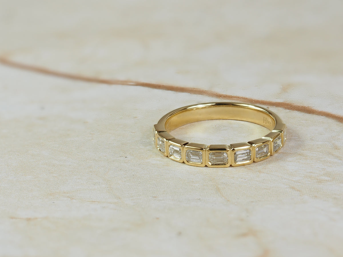 18ct Yellow Gold Emerald Cut Lab-Grown Diamond Ring, 0.87ct Total