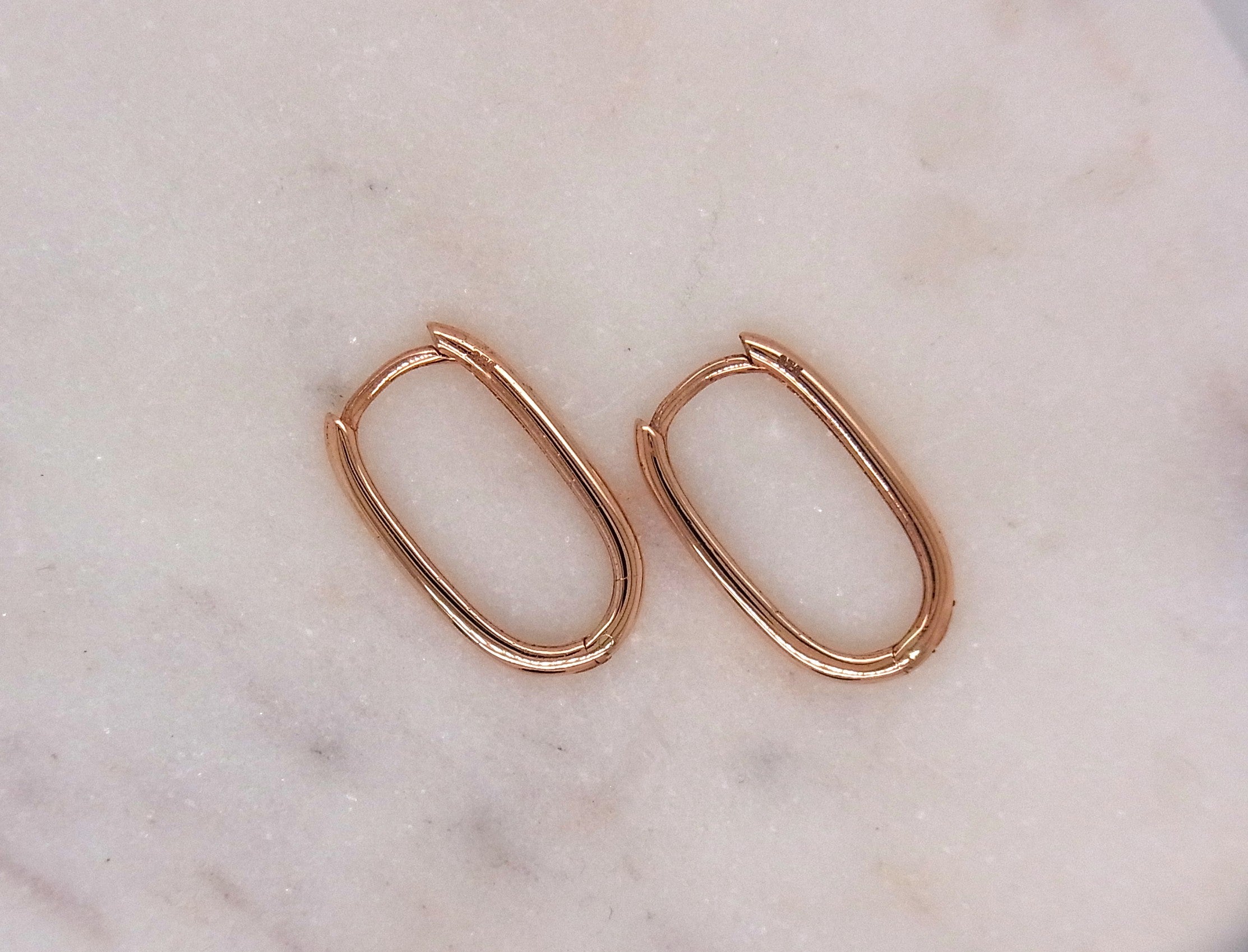 9ct Rose Gold Paperclip Oval Huggies