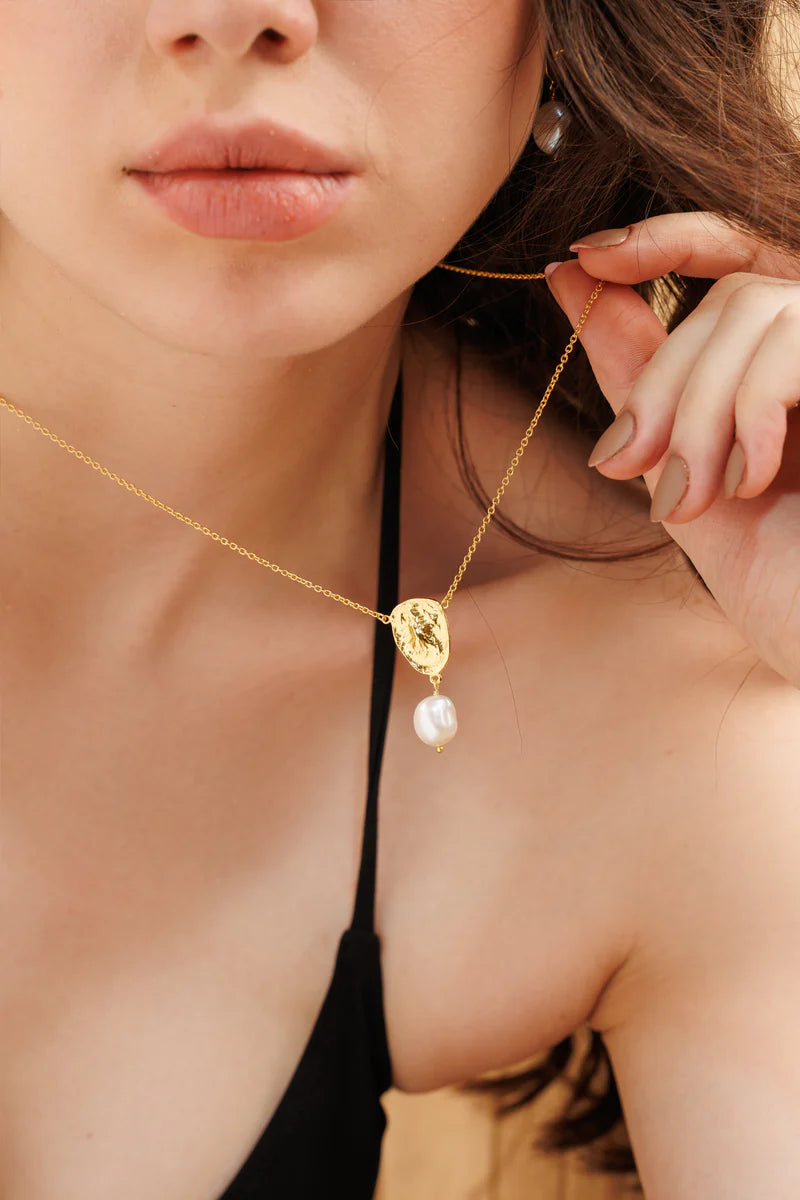 Yellow Gold Plated Pebble Freshwater Baroque Pearl Necklet