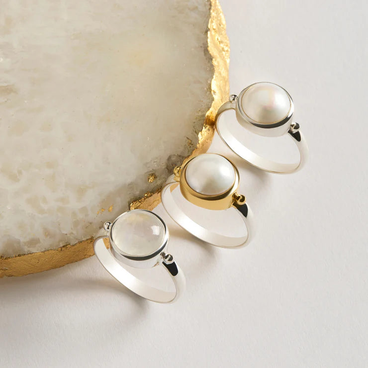 Najo Garland Pearl Ring