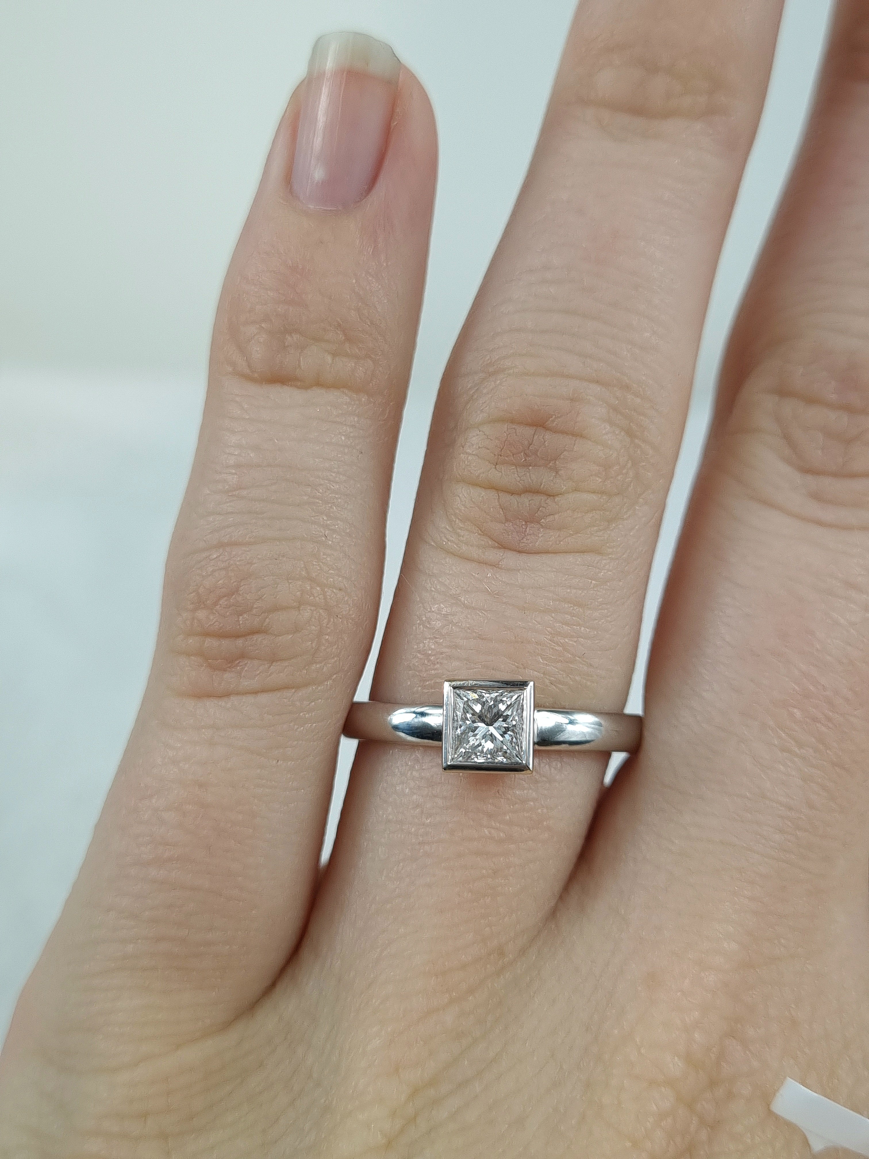 18ct White Gold Princess Cut Diamond Ring, 0.52ct Centre