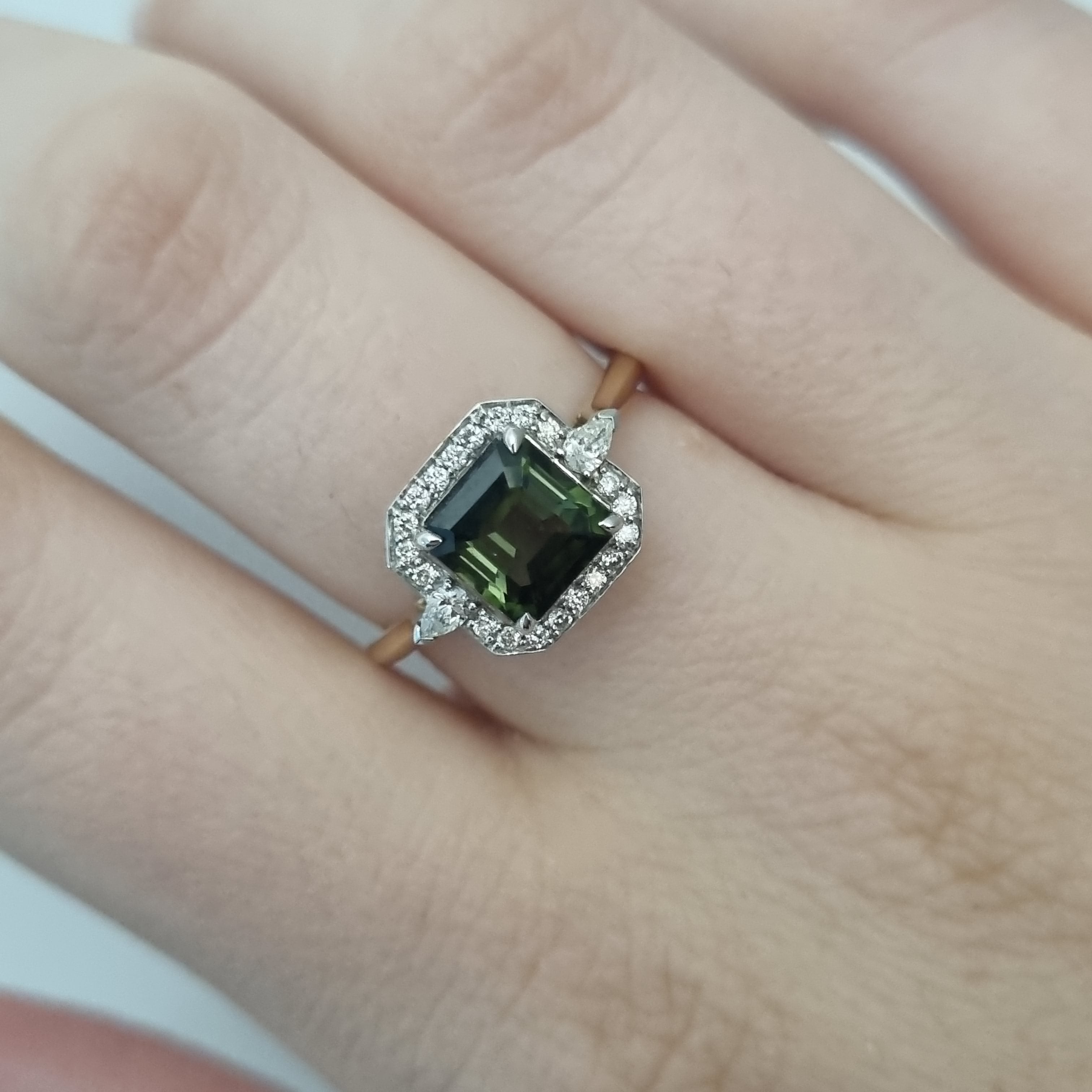 18ct Yellow and White Gold Green Tourmaline & Diamond Ring