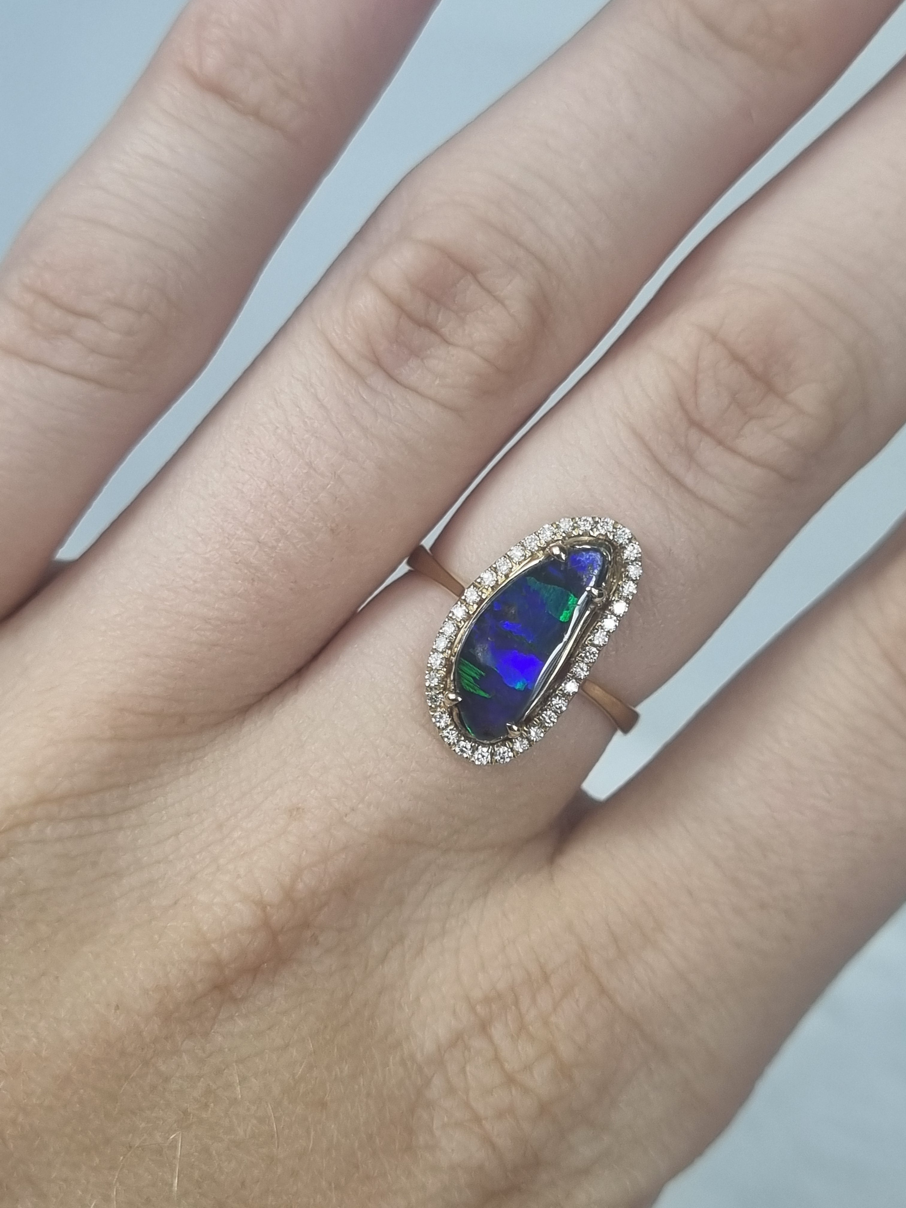 9ct Yellow Gold 2.12ct Solid Boulder Opal & Diamond Ring