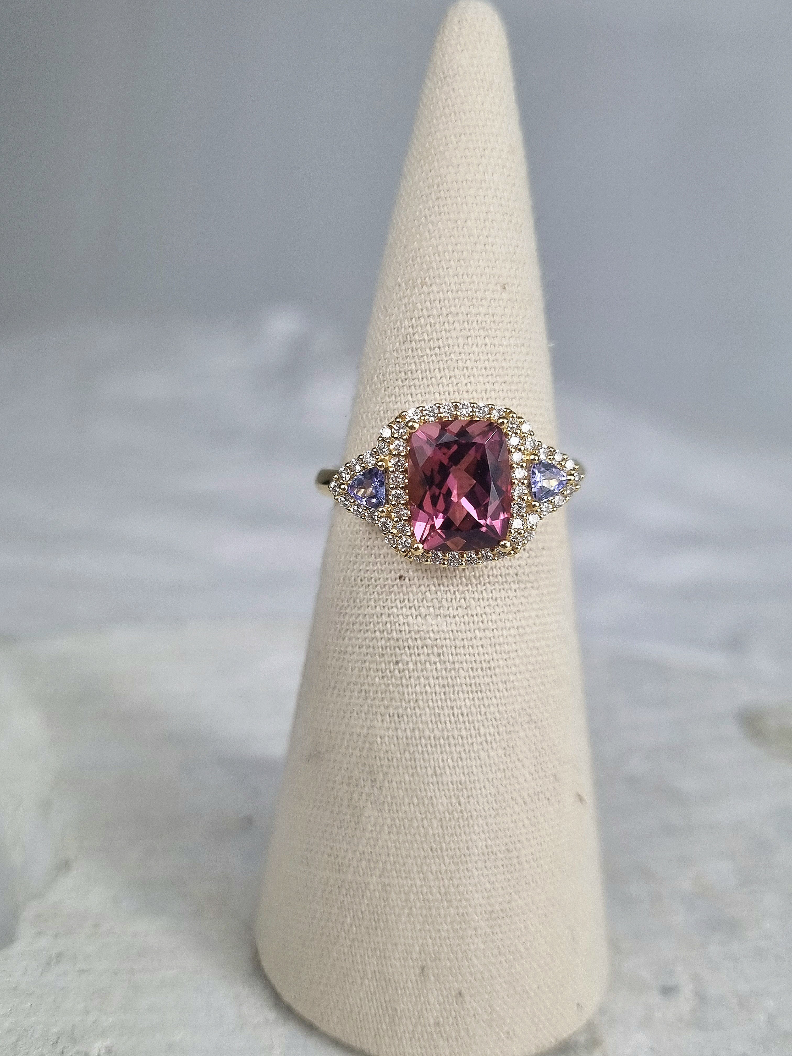 18ct Yellow Gold Pink Tourmaline & Tanzanite Ring