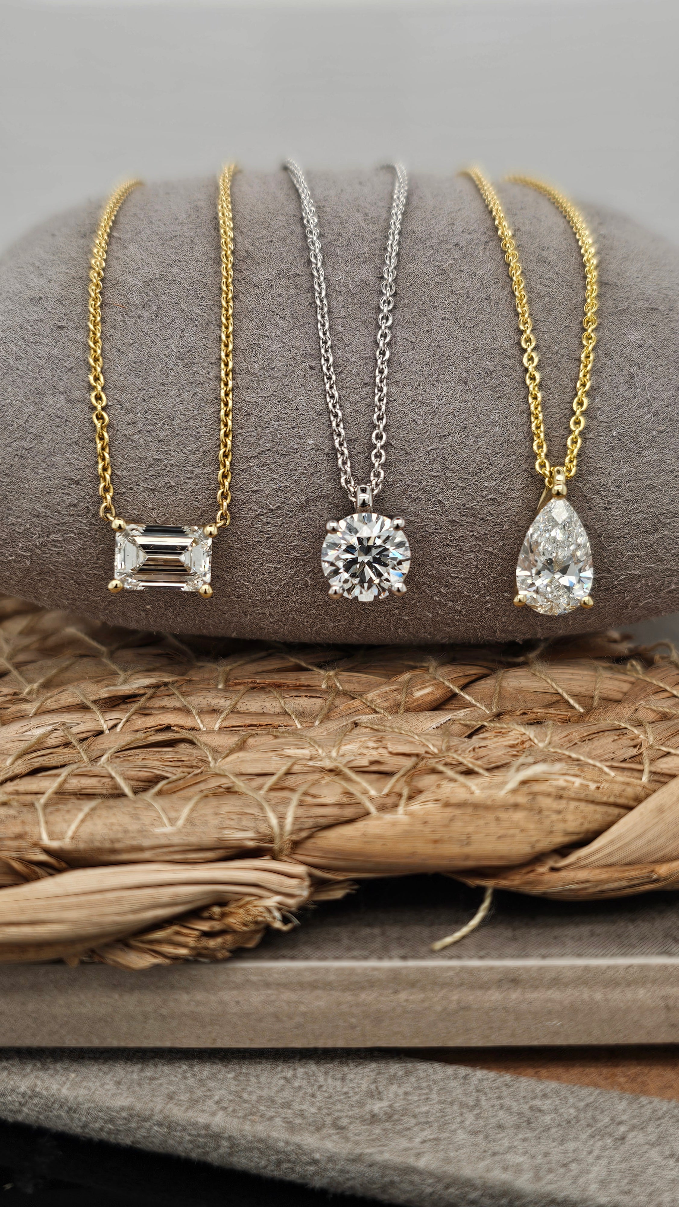 Hammerton's 145 9ct Yellow Gold 1.45ct Emerald-Shape Lab-Grown Diamond Anchored Pendant