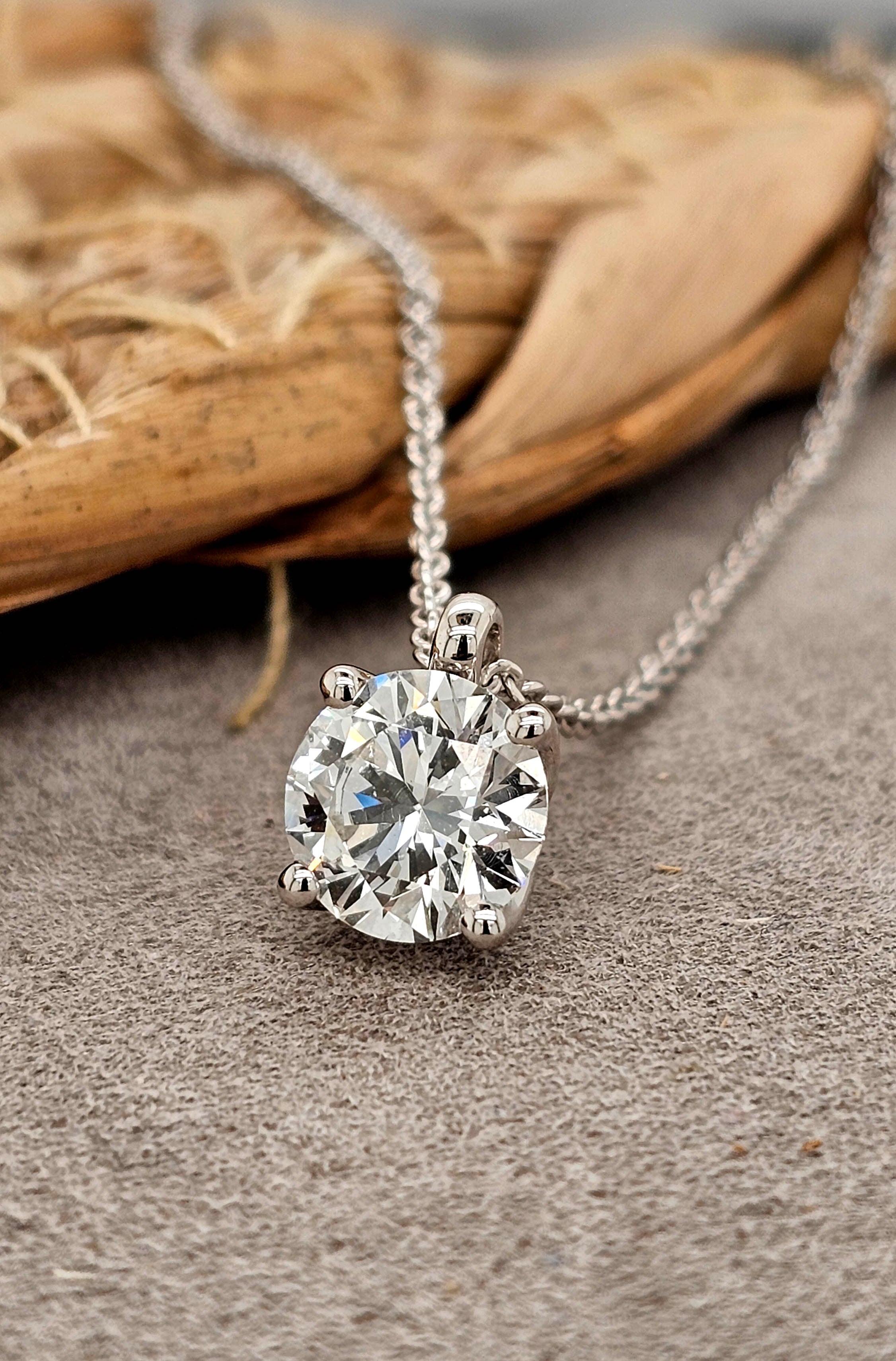 Hammerton's 145 9ct White Gold 1.45ct Round Brilliant Cut Lab-Grown Diamond Slider Pendant