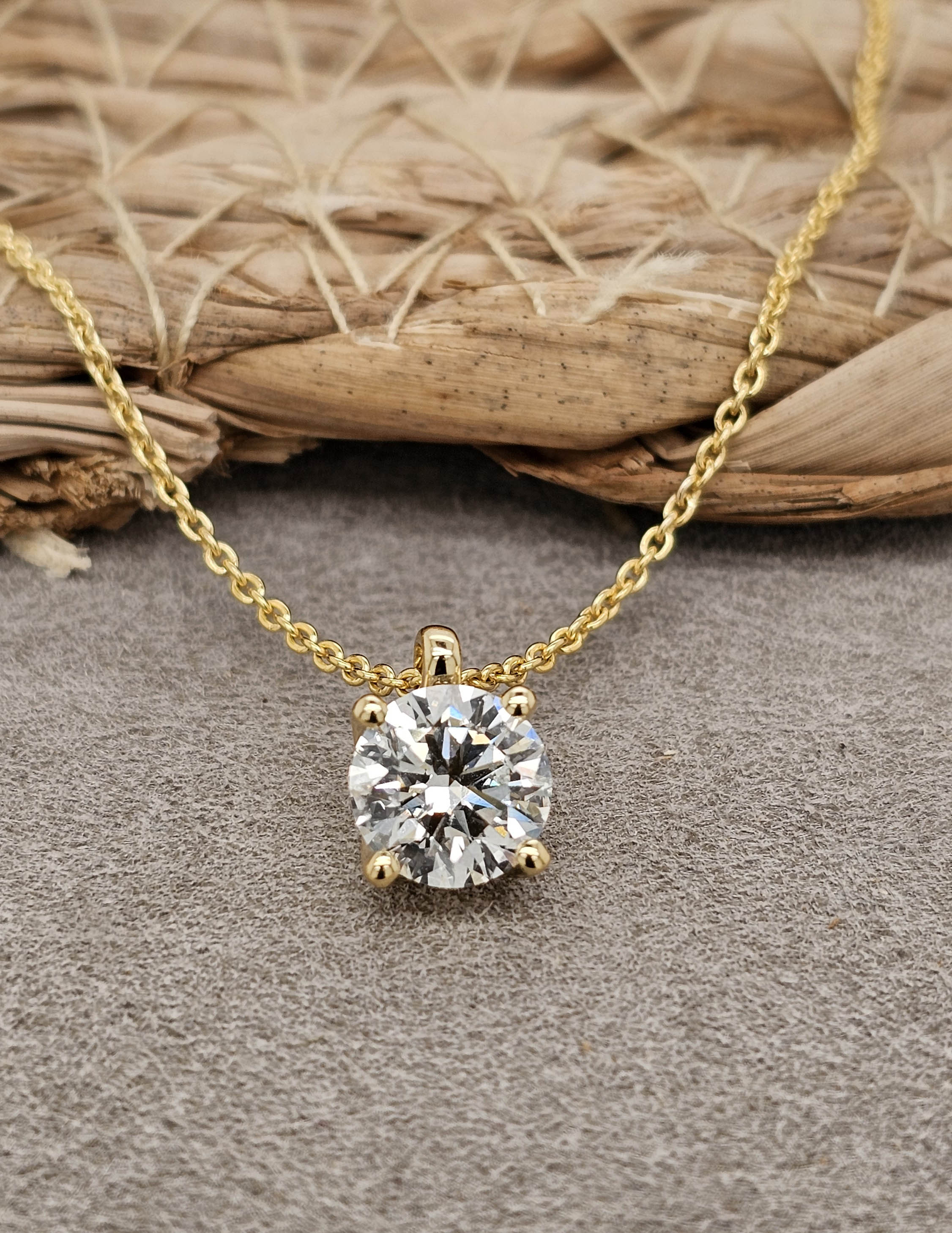 Hammerton's 145 9ct Yellow Gold 1.45ct Round Brilliant Cut Lab-Grown Diamond Slider Pendant