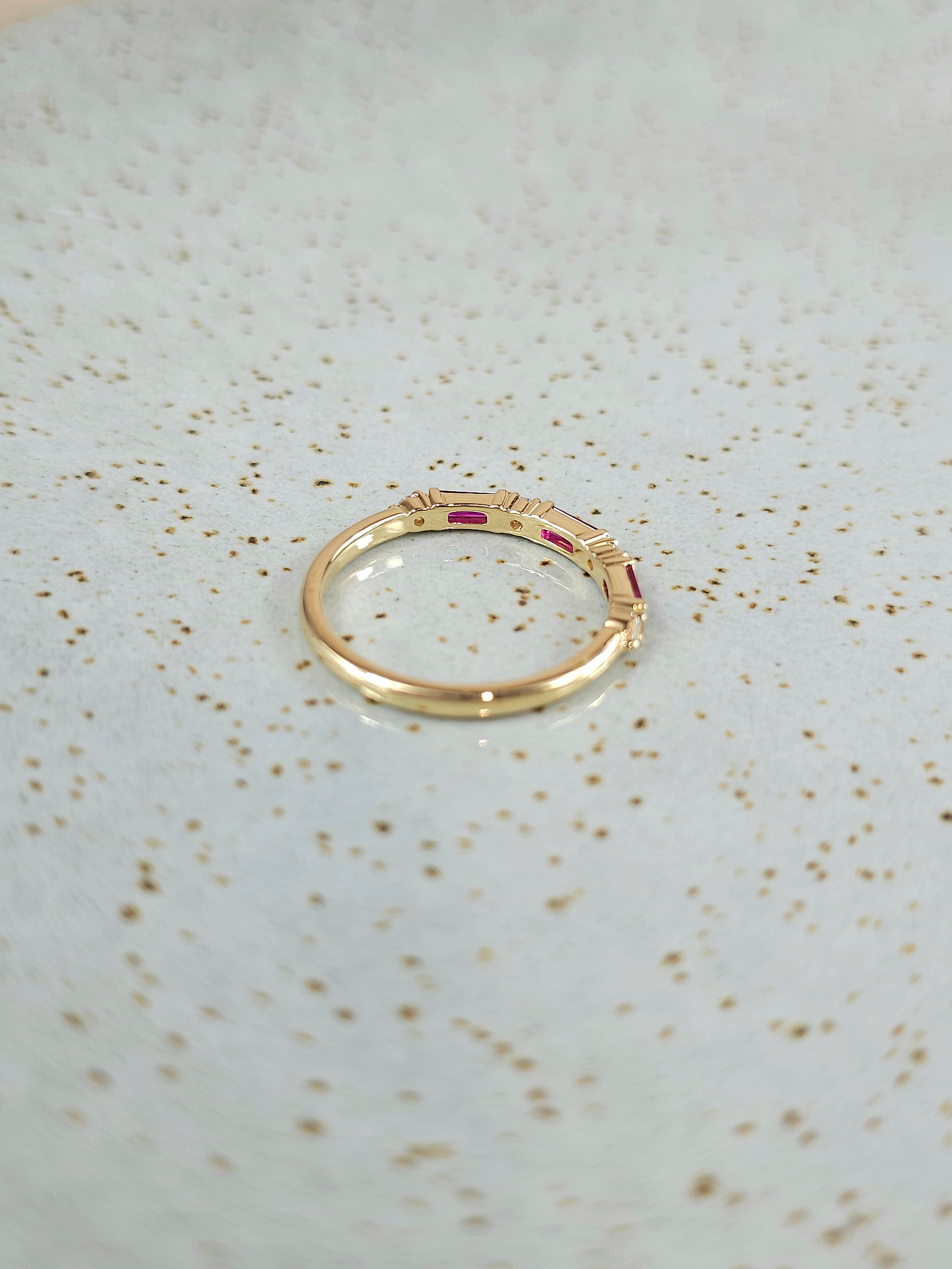 18ct Yellow Gold Ruby and Diamond ring