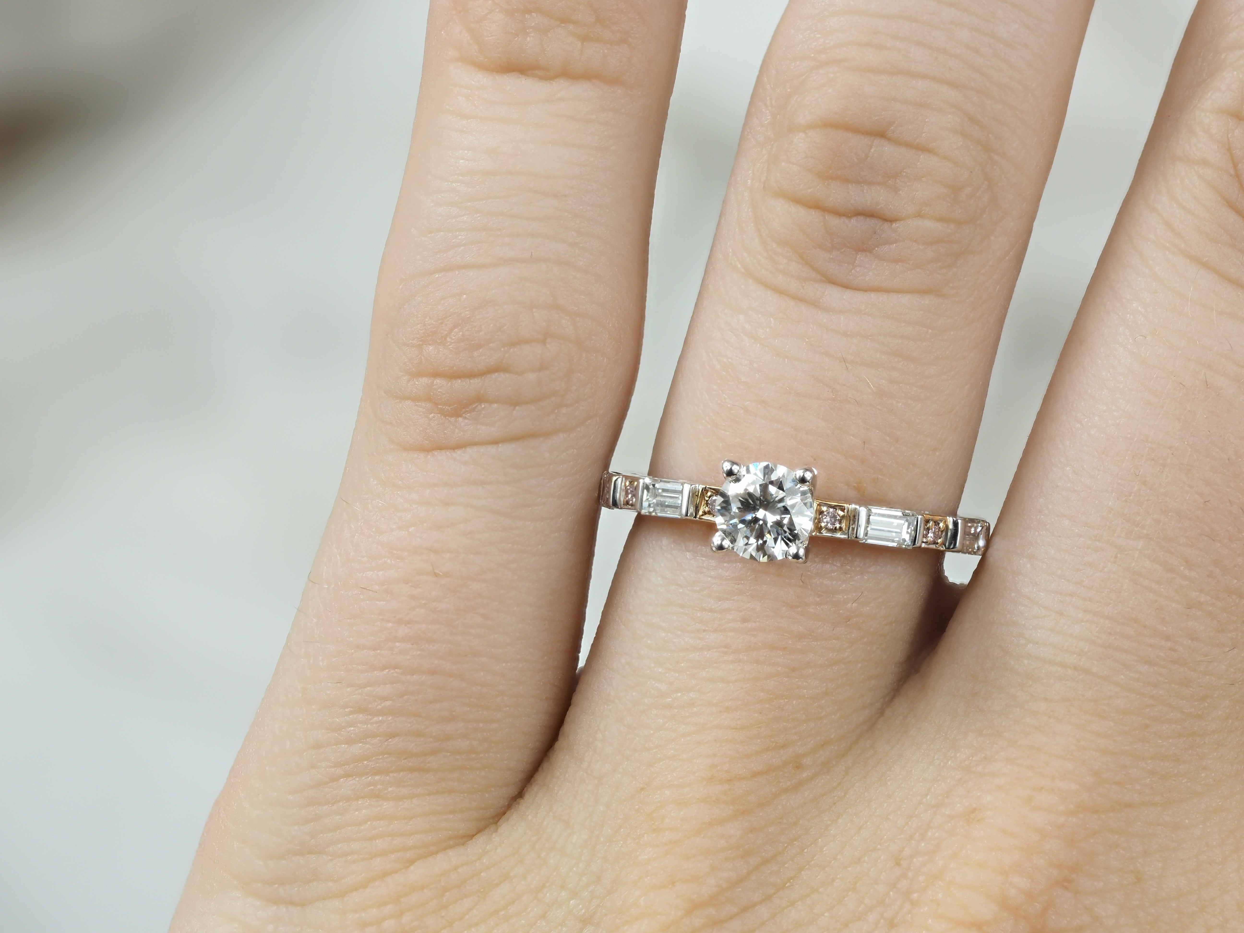 18ct Rose and White Gold 'Pink Caviar' Argyle Diamond ring, total 0.92ct