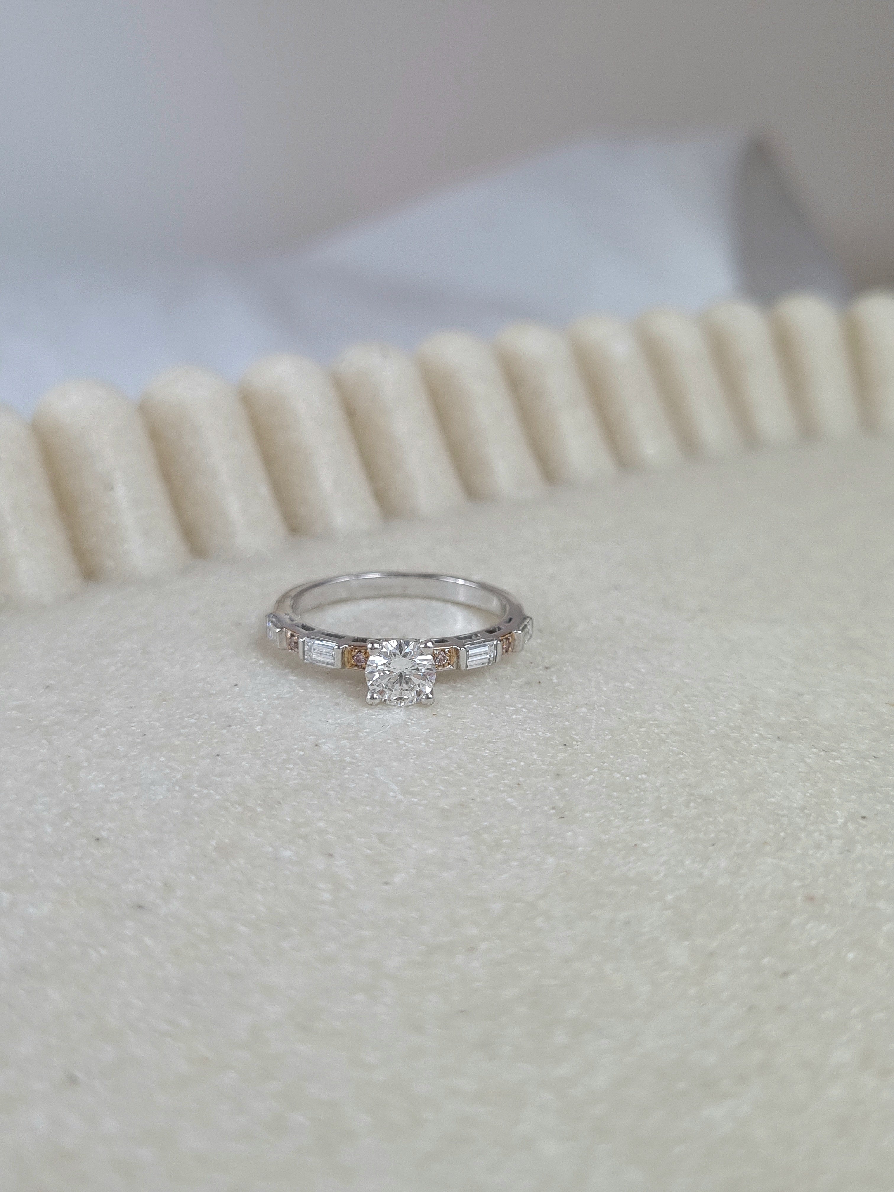 18ct Rose and White Gold 'Pink Caviar' Argyle Diamond ring, total 0.92ct
