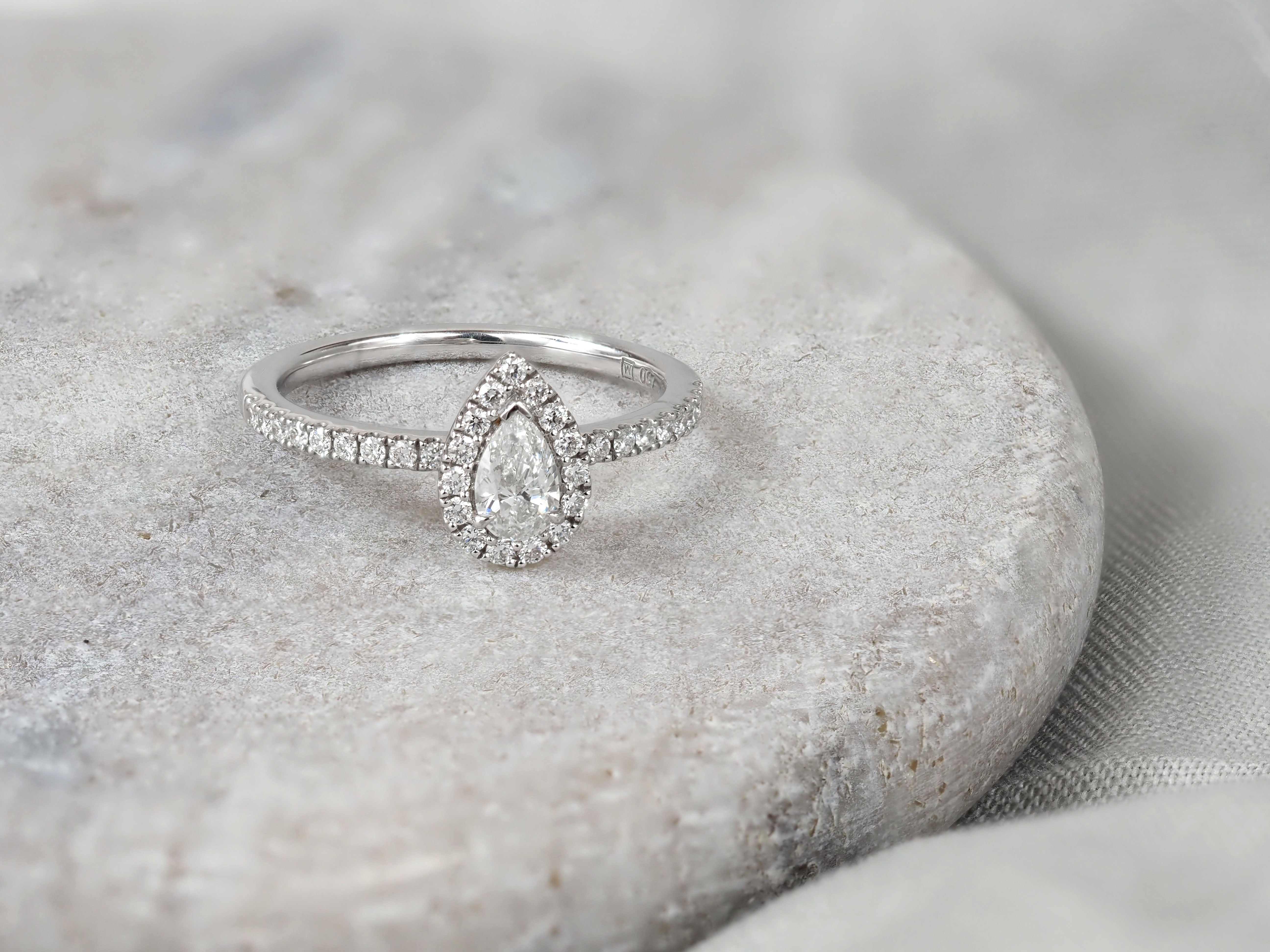 18ct White Gold Pear Cut Diamond Engagement Ring, 0.30 carat Centre
