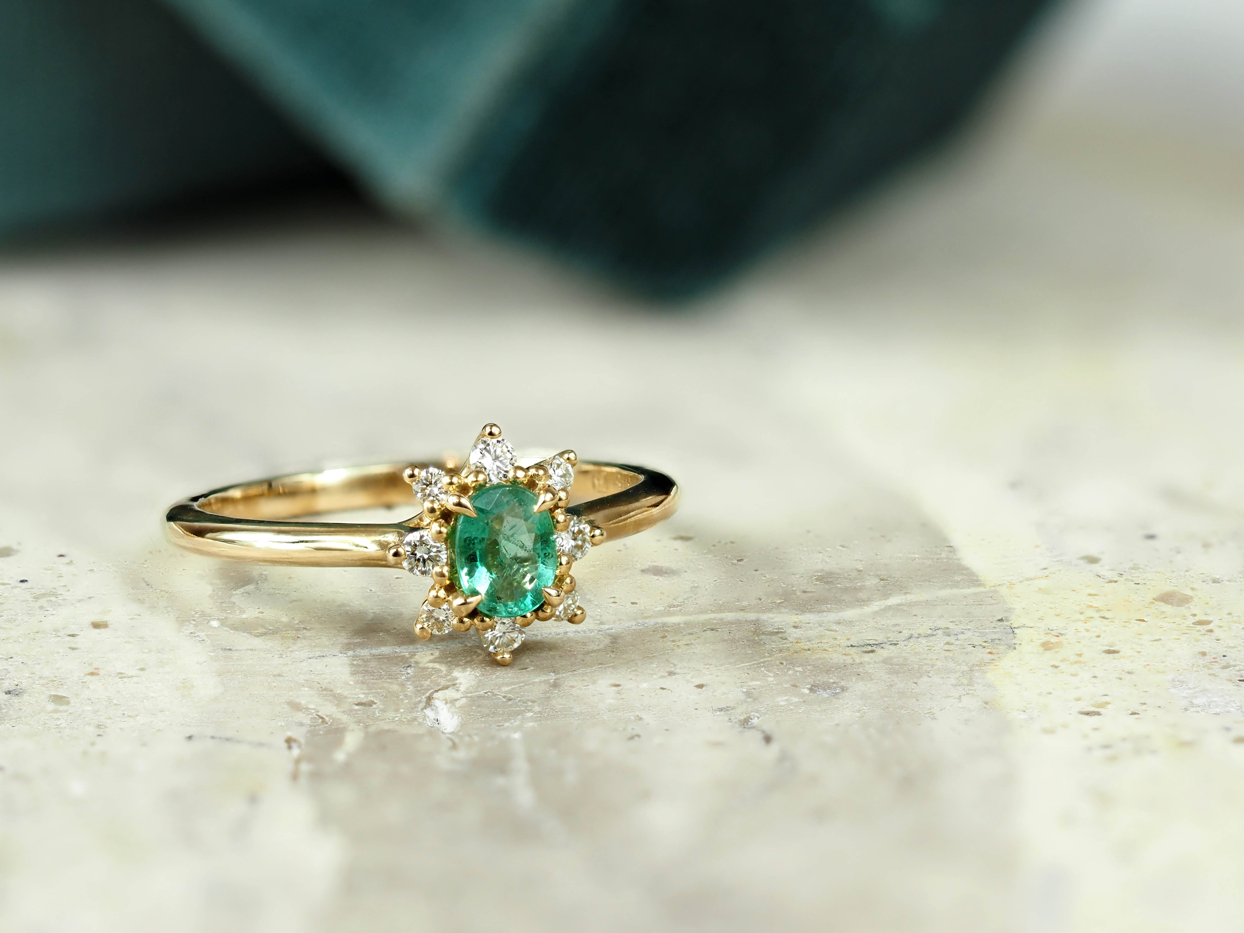9ct Yellow Gold Emerald and Diamond Ring, 0.39ct Centre