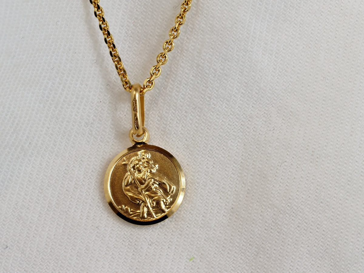 9ct Yellow Gold St Christopher Pendant