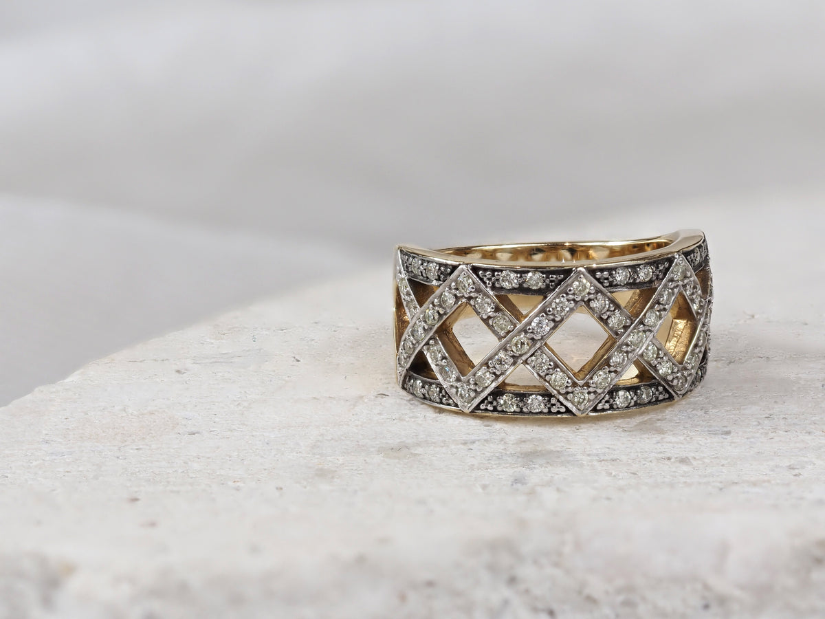 9ct Yellow Gold Diamond Bead Set Ring