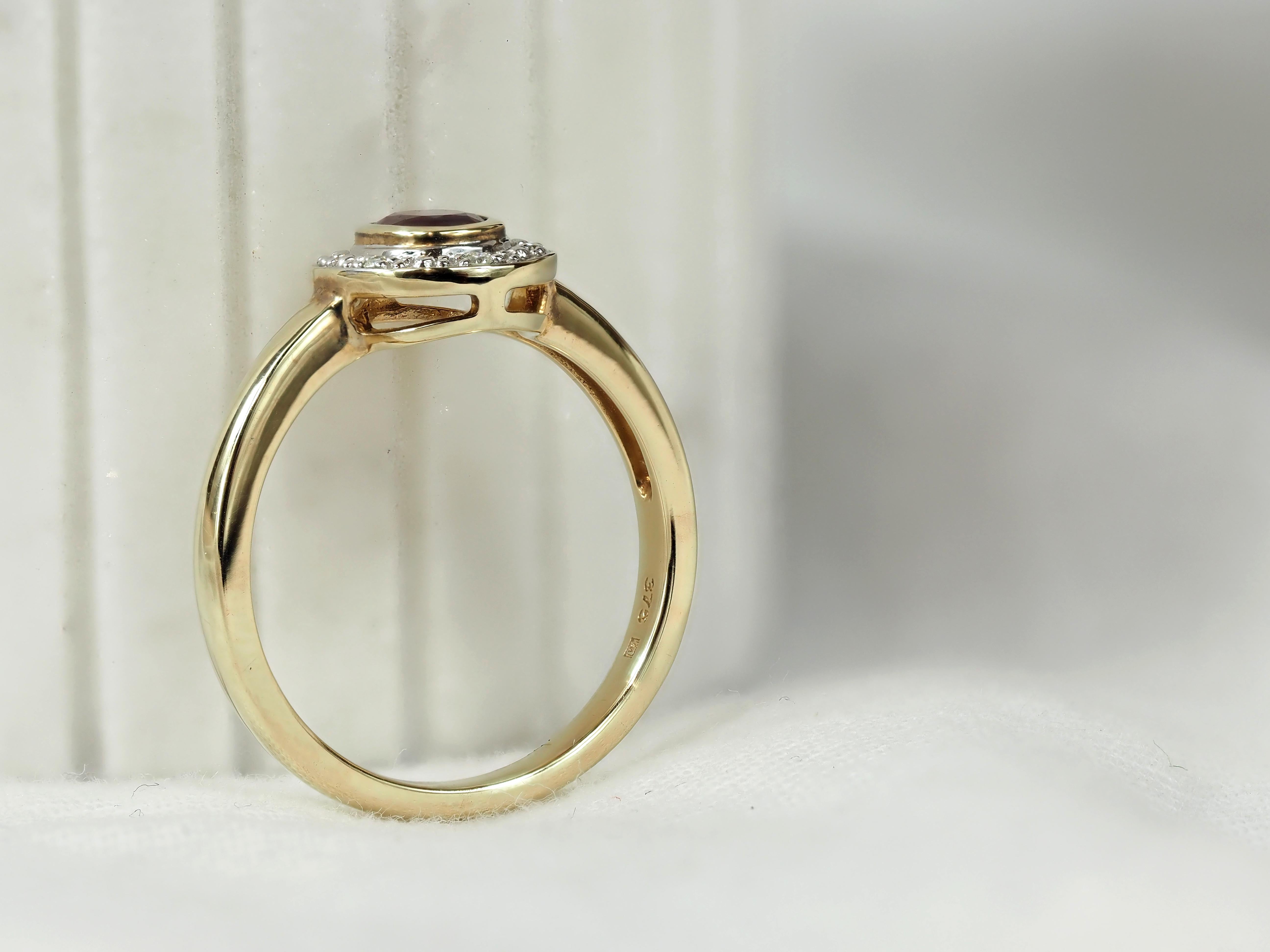 9ct Yellow Gold Ruby and Diamond ring