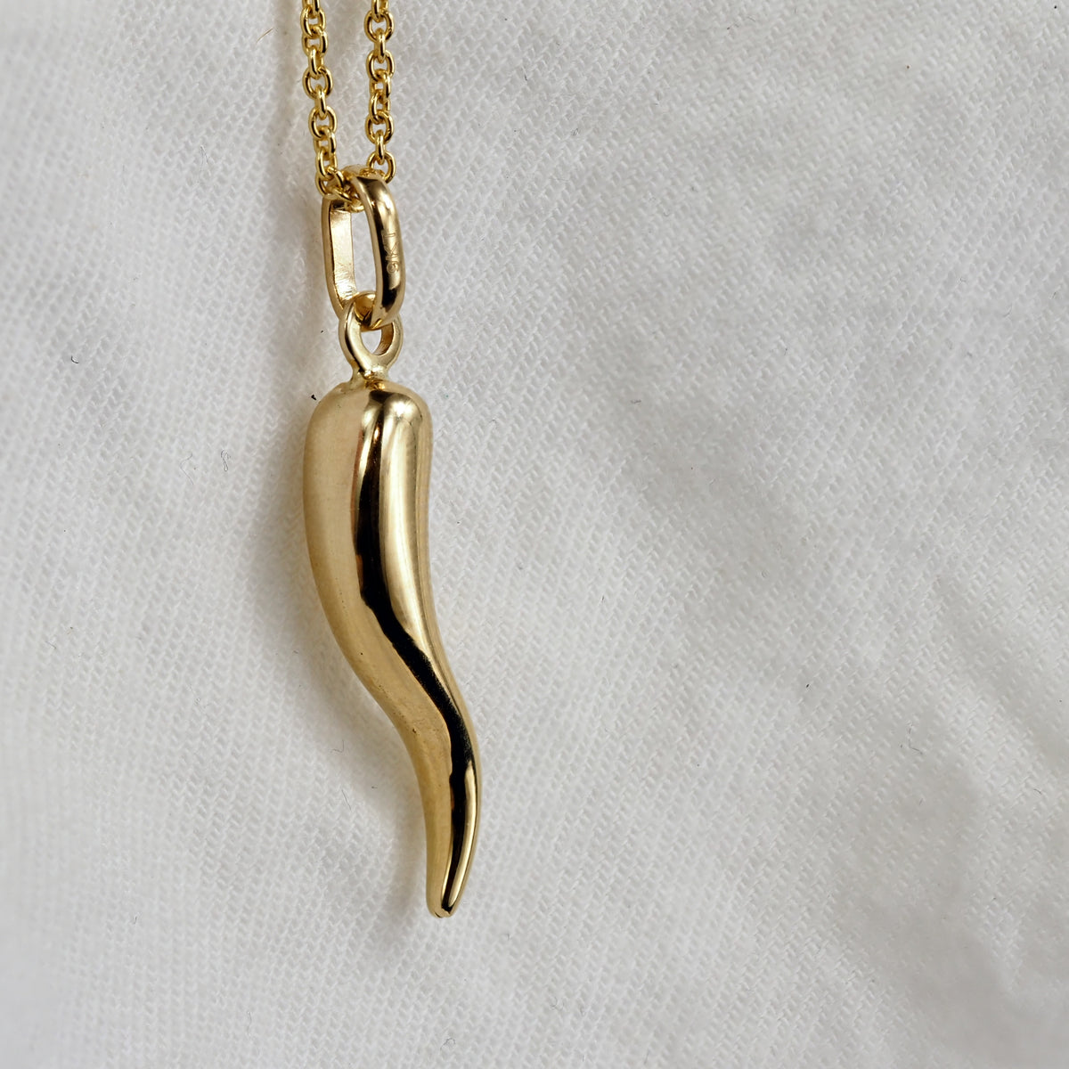 9ct Yellow Gold Horn of Plenty, 22mm