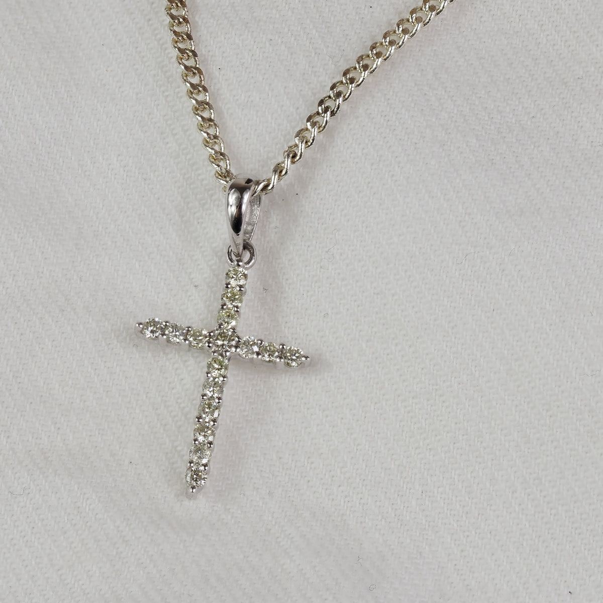9ct White Gold Diamond Cross Pendant, 17mm