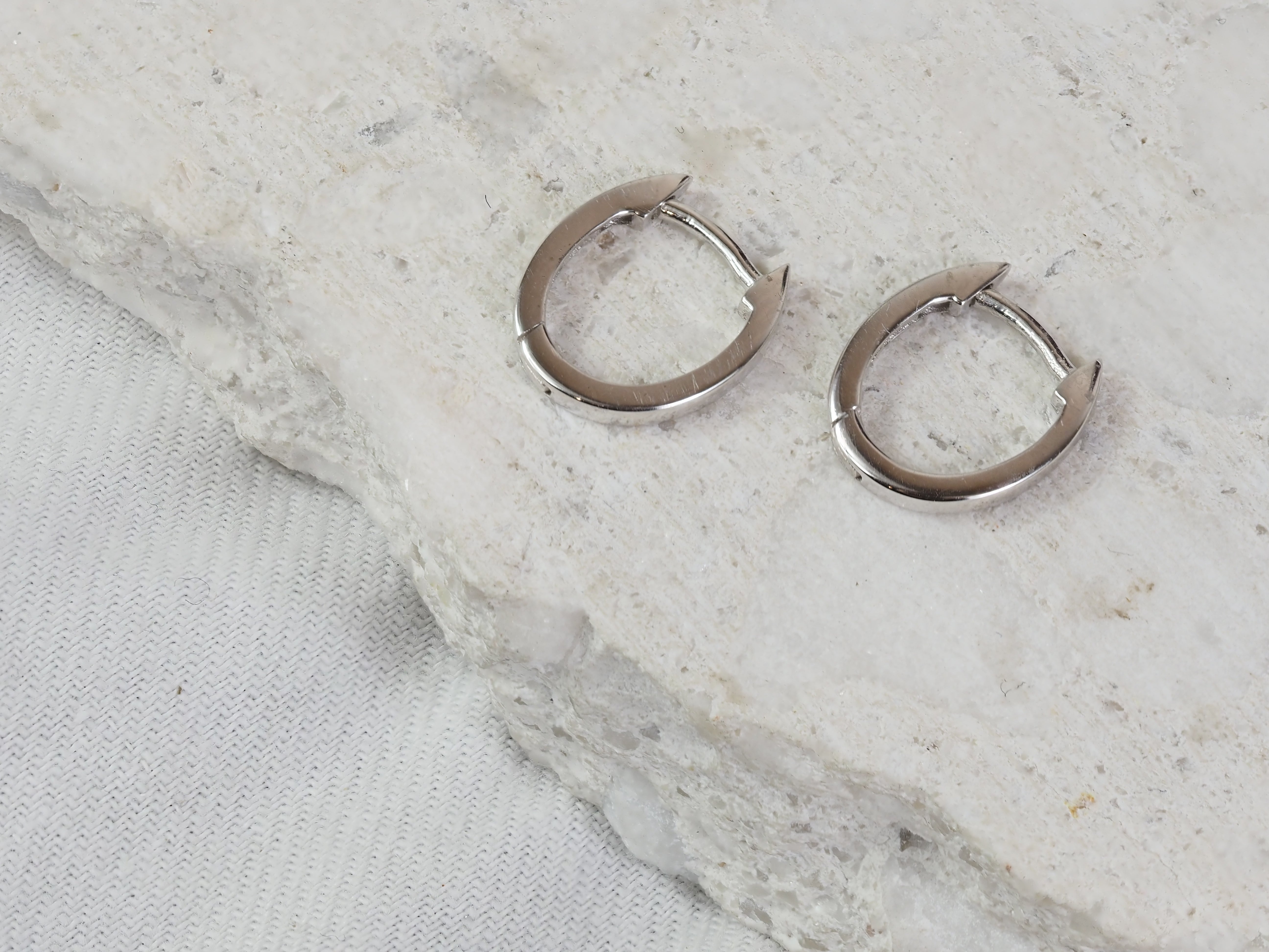 9ct White Gold Oval Huggie Earrings