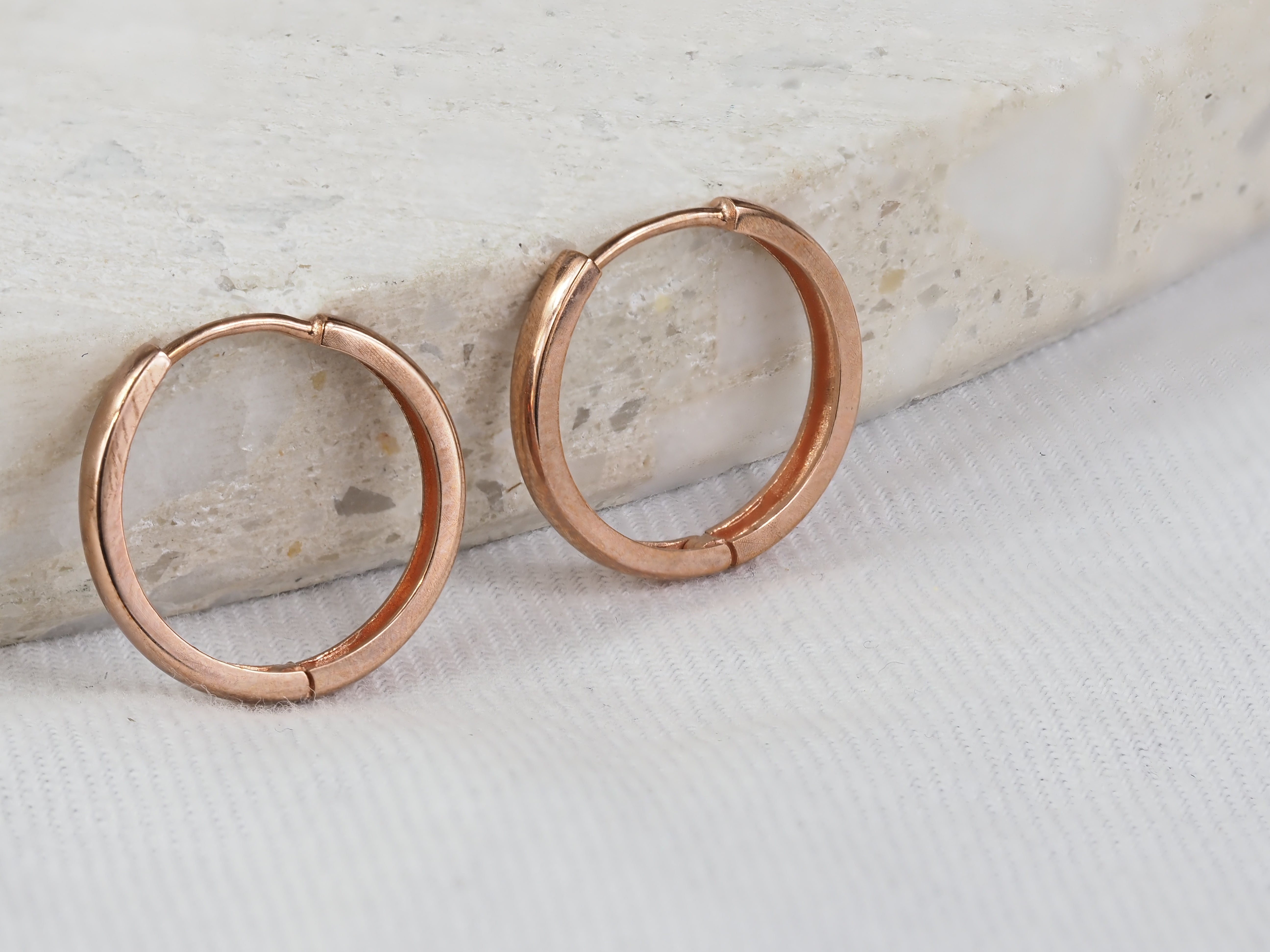 9ct Rose Gold Round Huggie Earrings