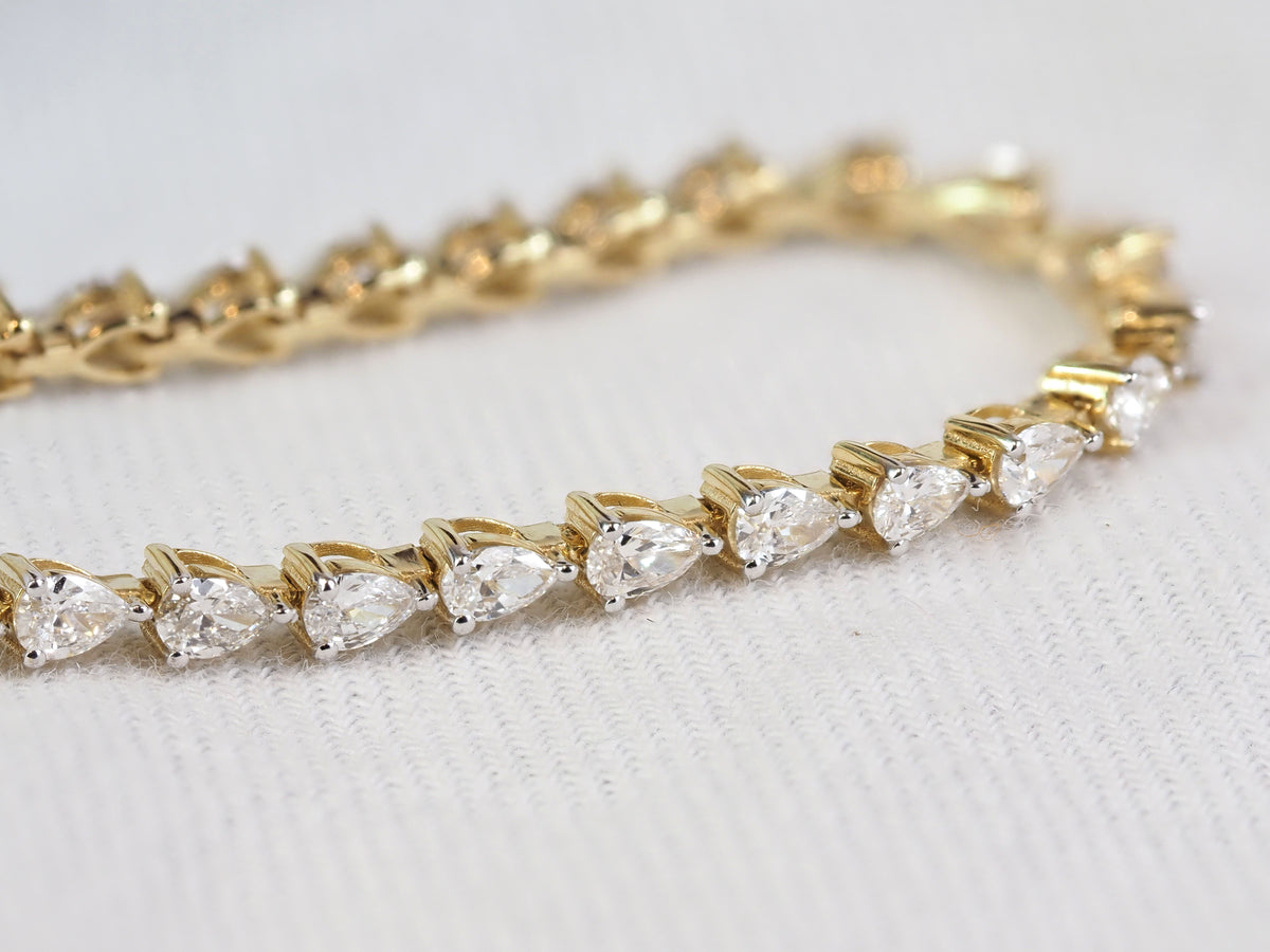 9ct Yellow Gold Lab-Grown Pear Diamond Tennis Bracelet, 2.40ct Total