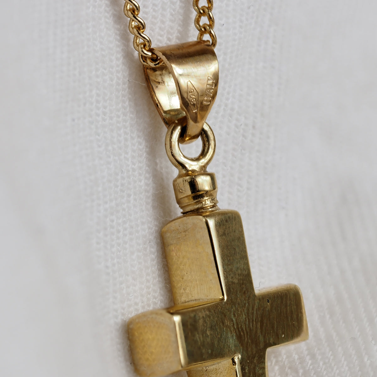 9ct Yellow Gold Cross Funeral Ashes Urn Pendant