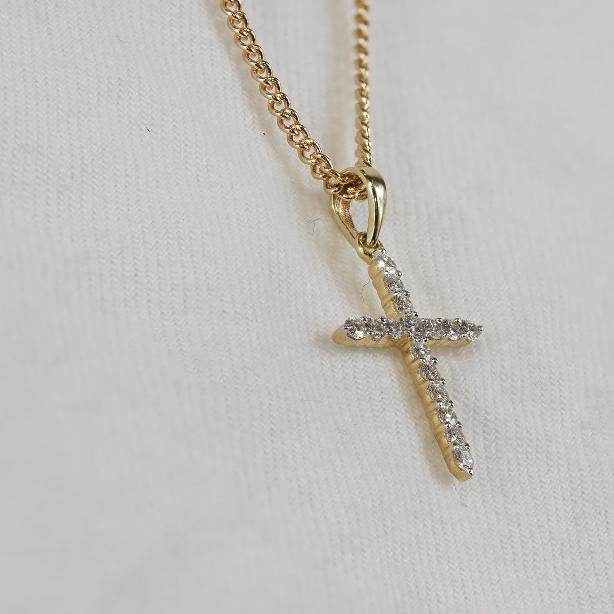 9ct Yellow Gold Diamond Cross Pendant, 17mm