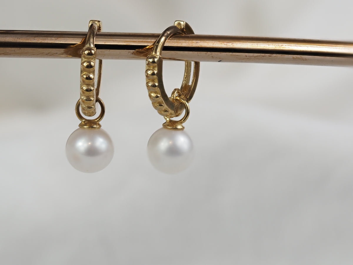 9ct Yellow Gold Pearl Huggie Earring