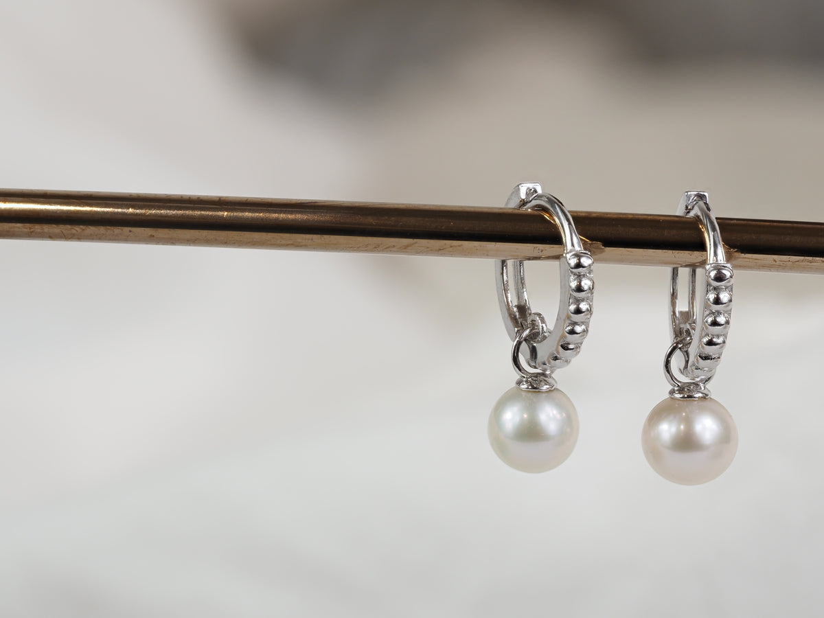 9ct White Gold Freshwater Pearl Huggie Earrings