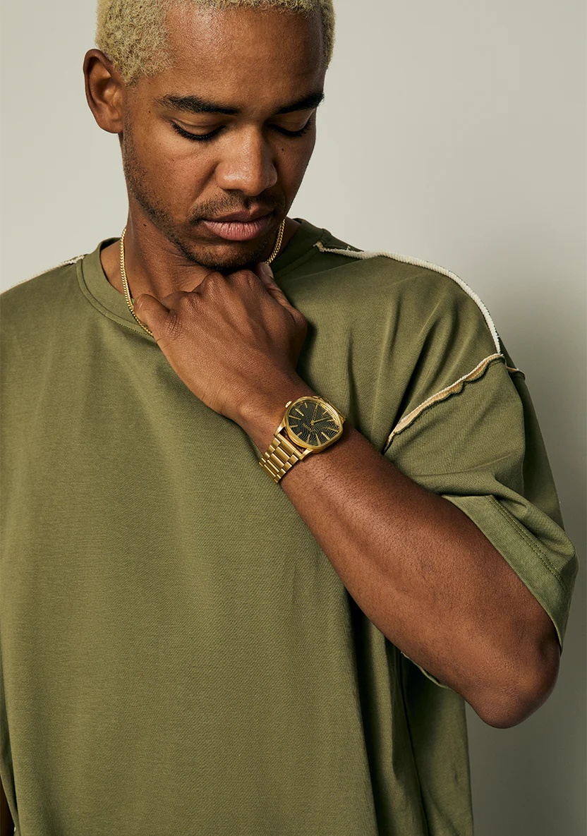 Nixon Sentry Wobble Gold and Black Watch