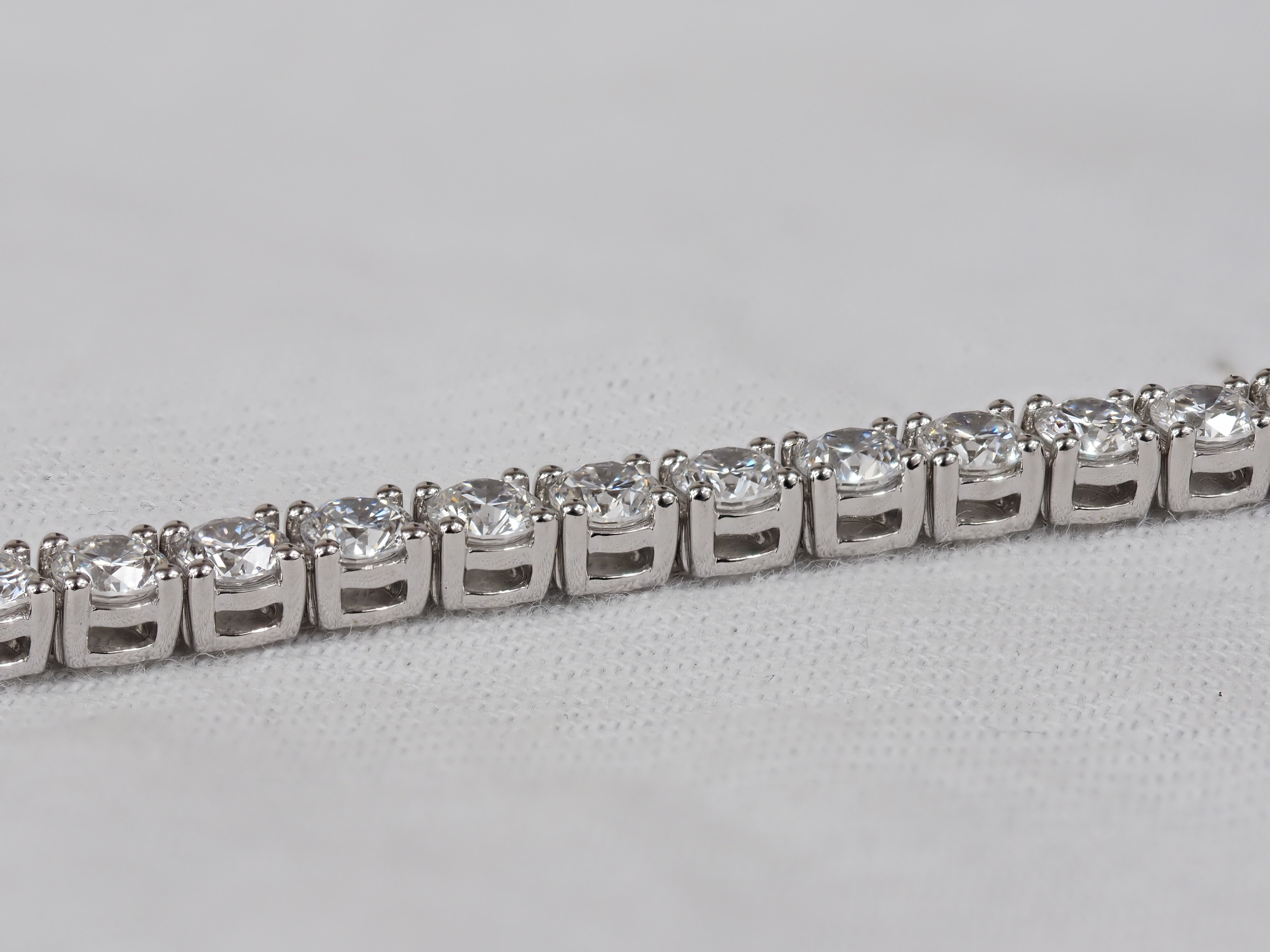 14ct White Gold Lab-Grown Diamond Tennis Bracelet, 7.02ct Total
