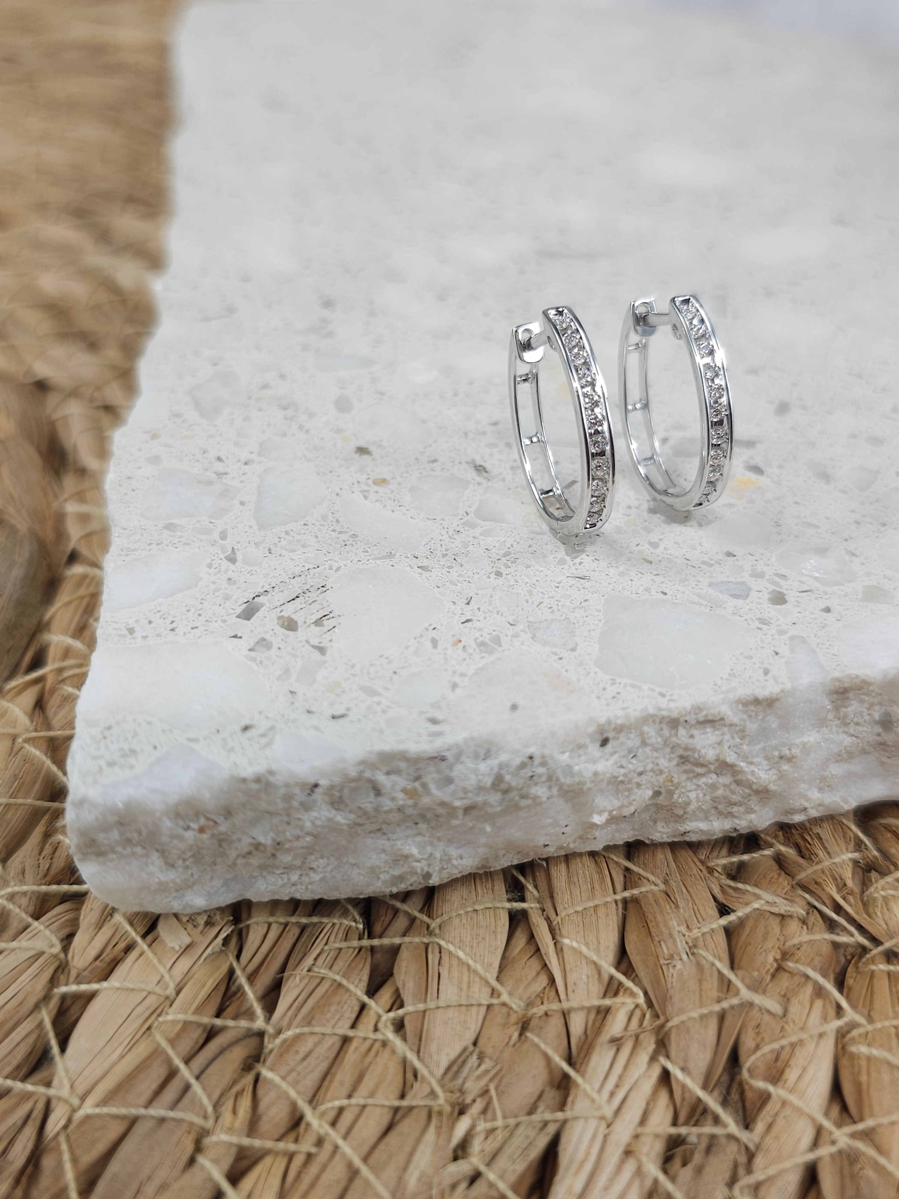 9ct White Gold Lab-Grown Diamond huggie earrings, 0.16ct total