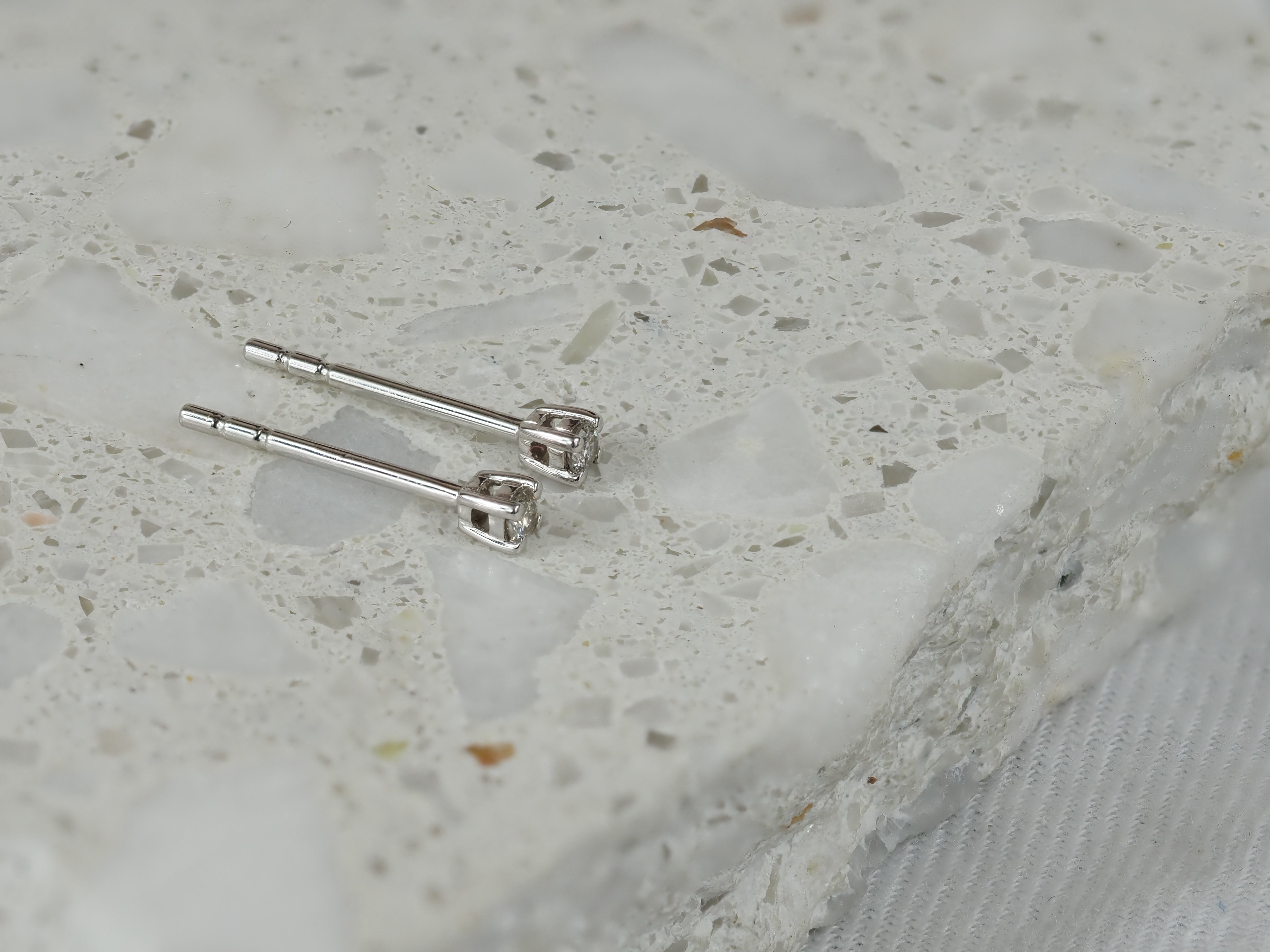 9ct White Gold Diamond Stud Earrings, 0.05ct Total