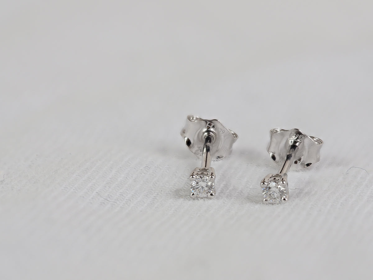 9ct White Gold Diamond Stud Earrings, 0.08ct Total