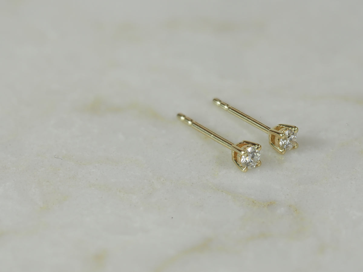 9ct Yellow Gold Diamond Stud Earrings, 0.15ct Total