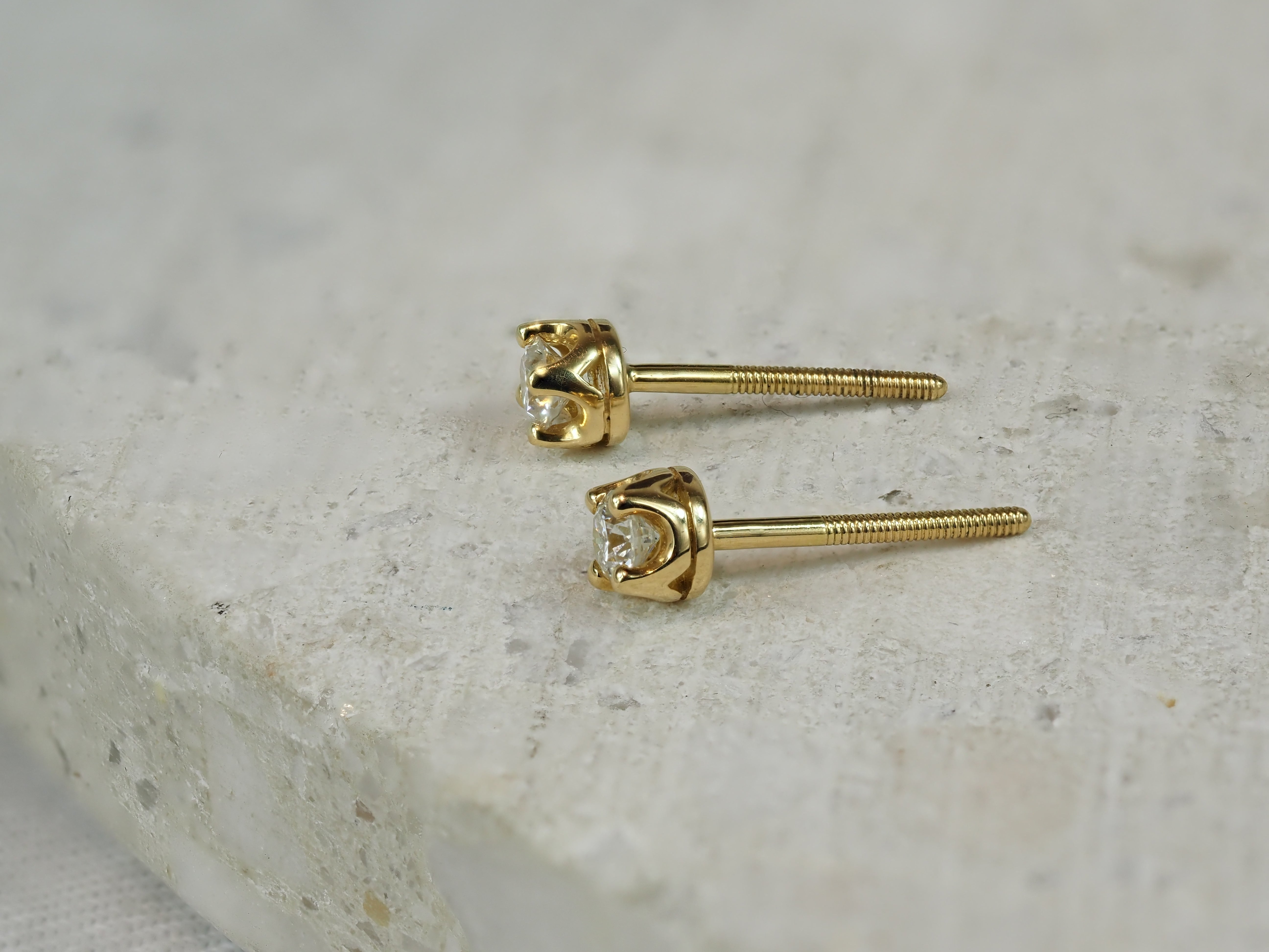 18ct Yellow Gold Diamond Stud Earrings, 0.25ct Total