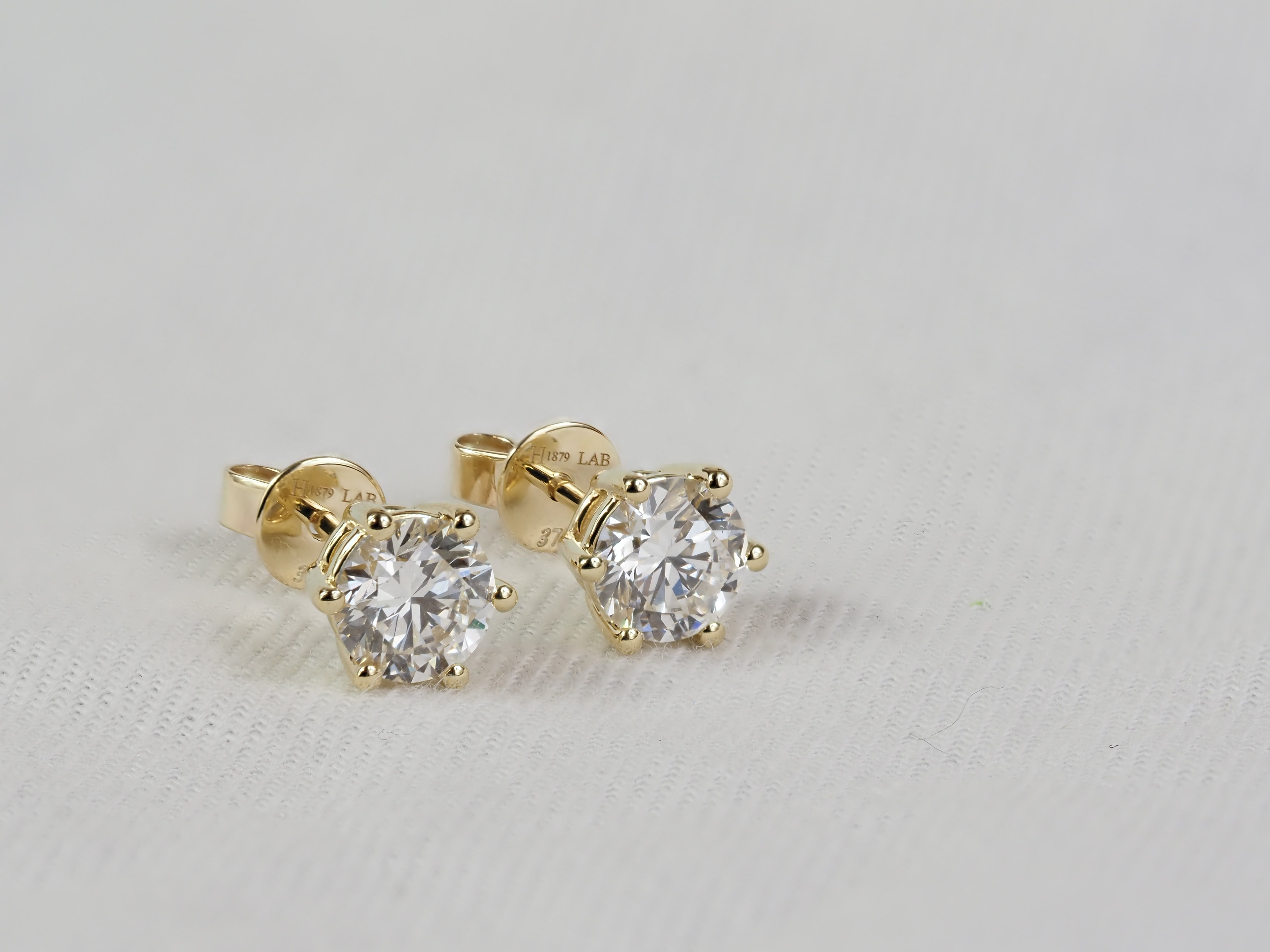 9ct Yellow Gold Lab-Grown Diamond Stud Earrings,