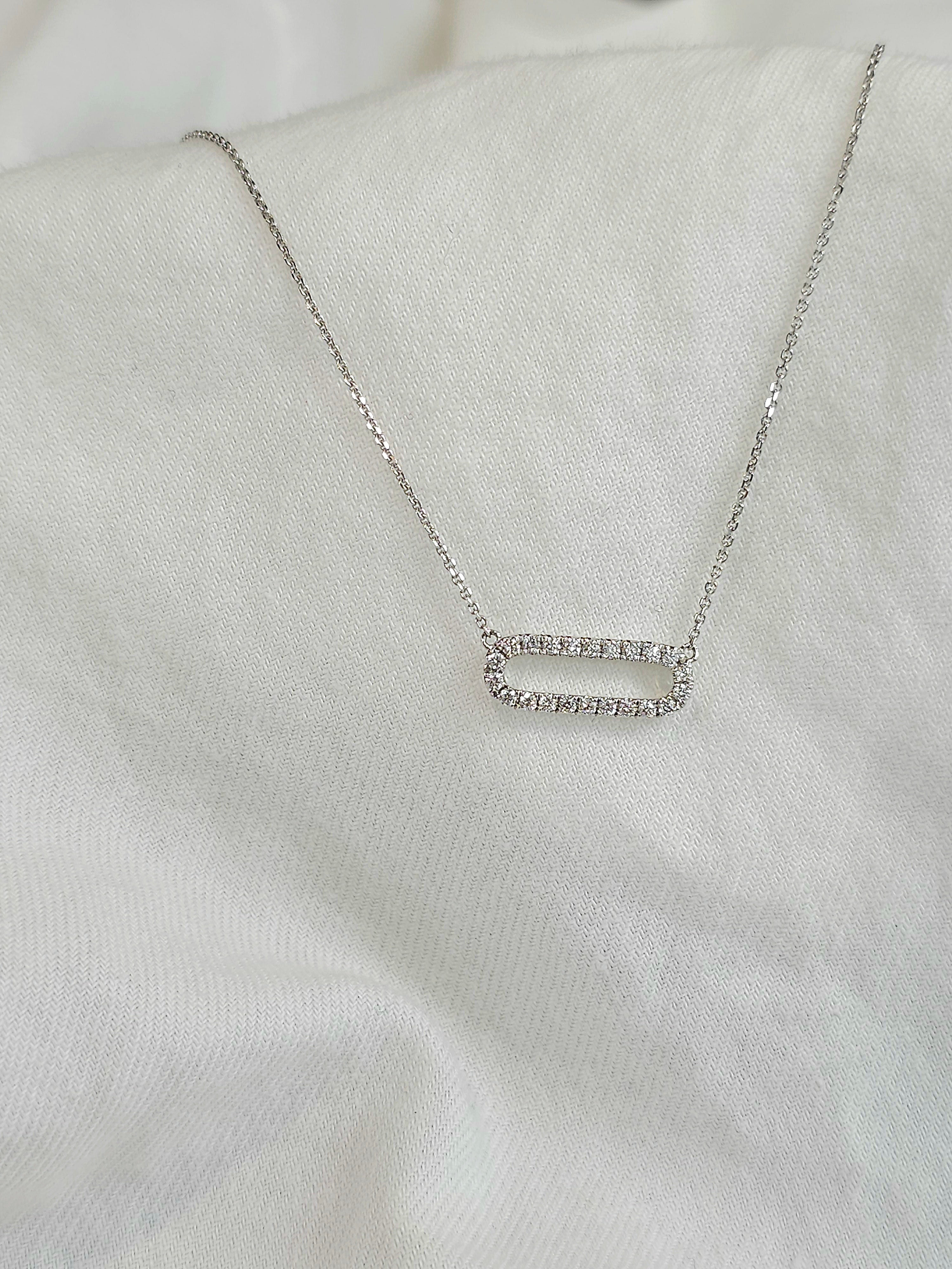 9ct White Gold Diamond Necklet, 0.20ct total