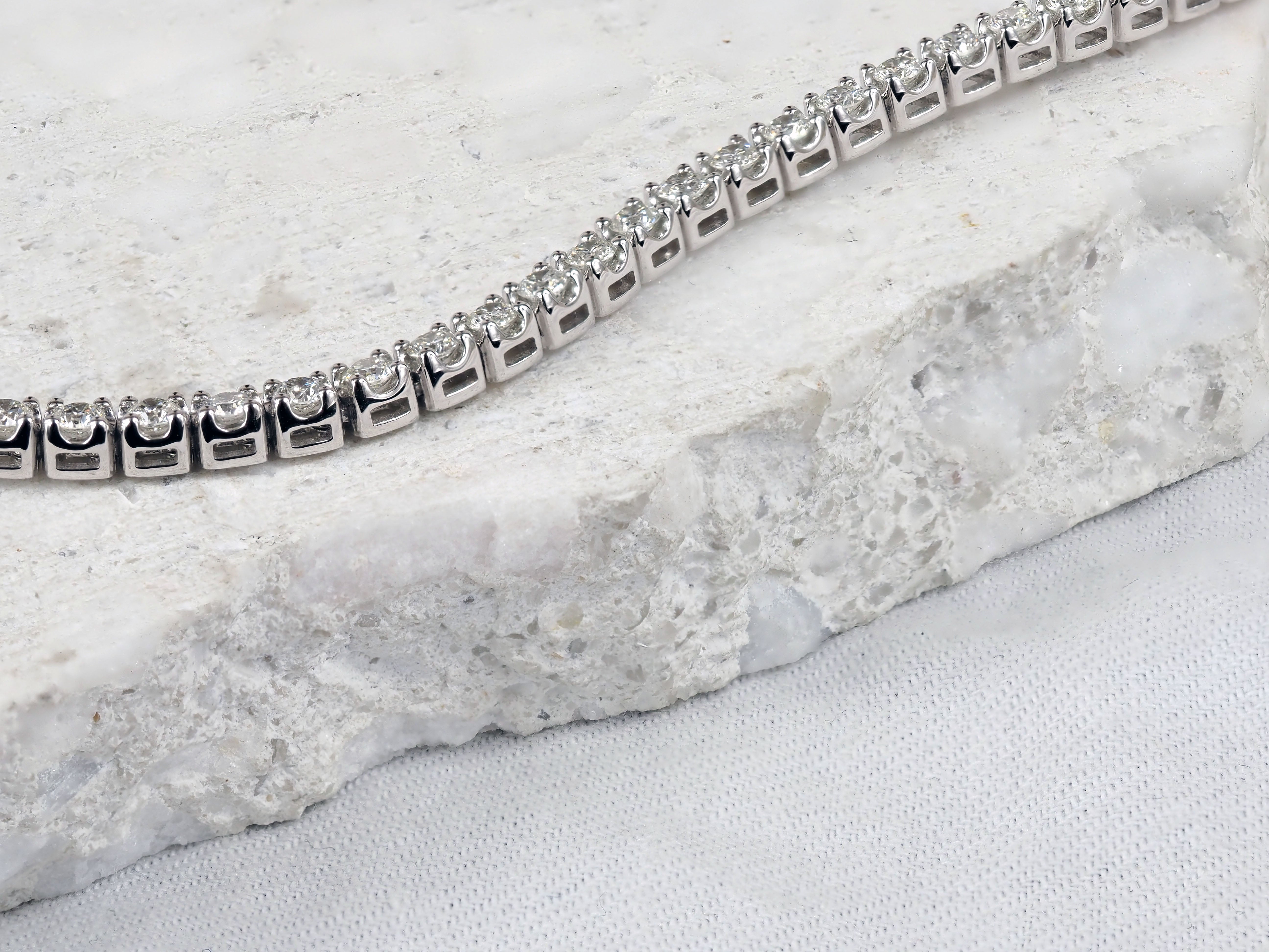 9ct White Gold Natural Diamond Tennis Necklet, 7.33ct Total