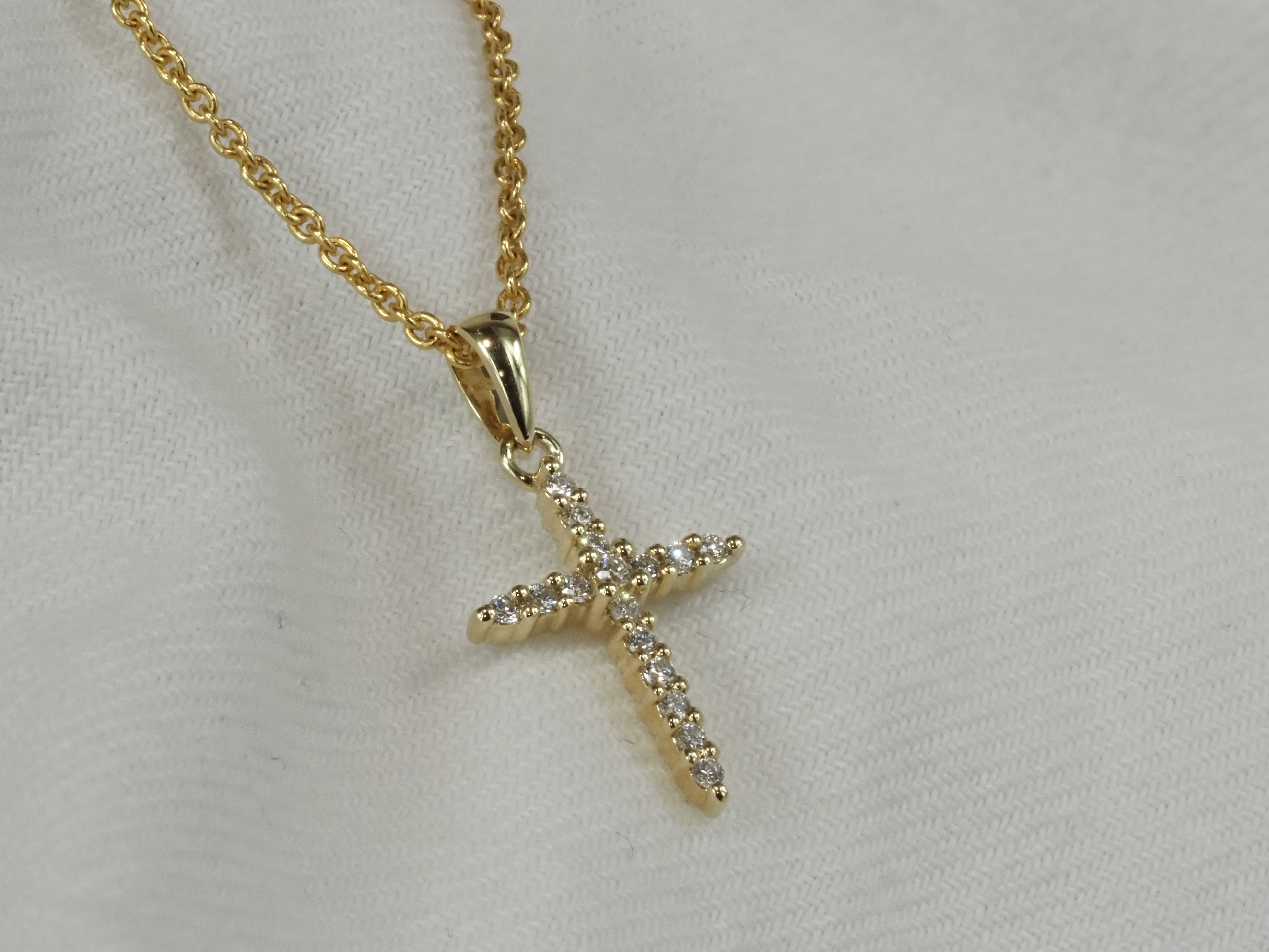 9ct Yellow Gold Diamond Cross Pendant, 0.10ct Total