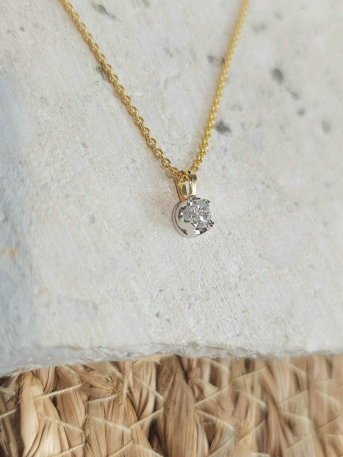 9ct Yellow and White Gold Diamond Pendant, 0.25ct
