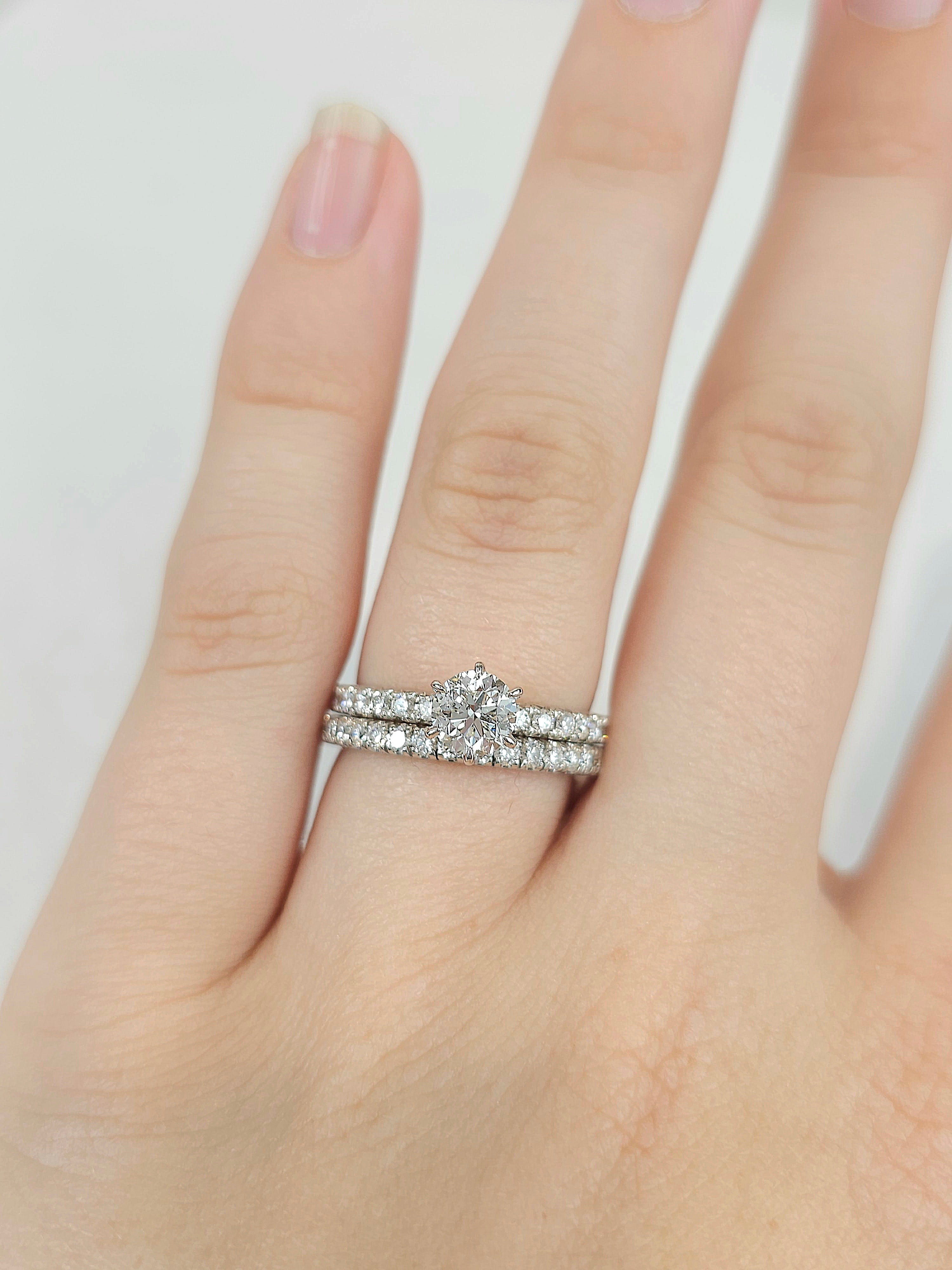 18ct White Gold Round Brilliant cut Diamond Band, 0.35ct total