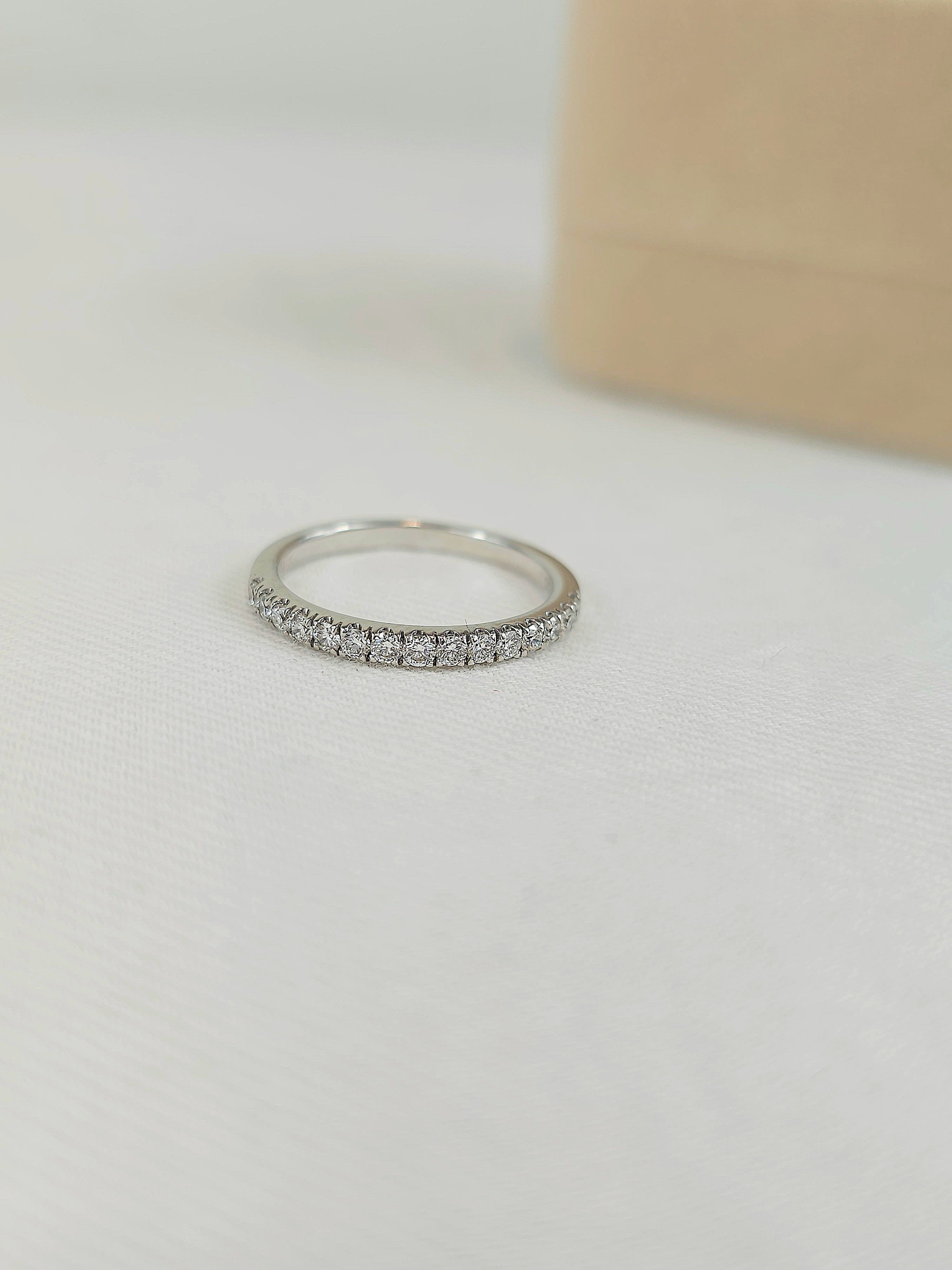 18ct White Gold Round Brilliant cut Diamond Band, 0.35ct total