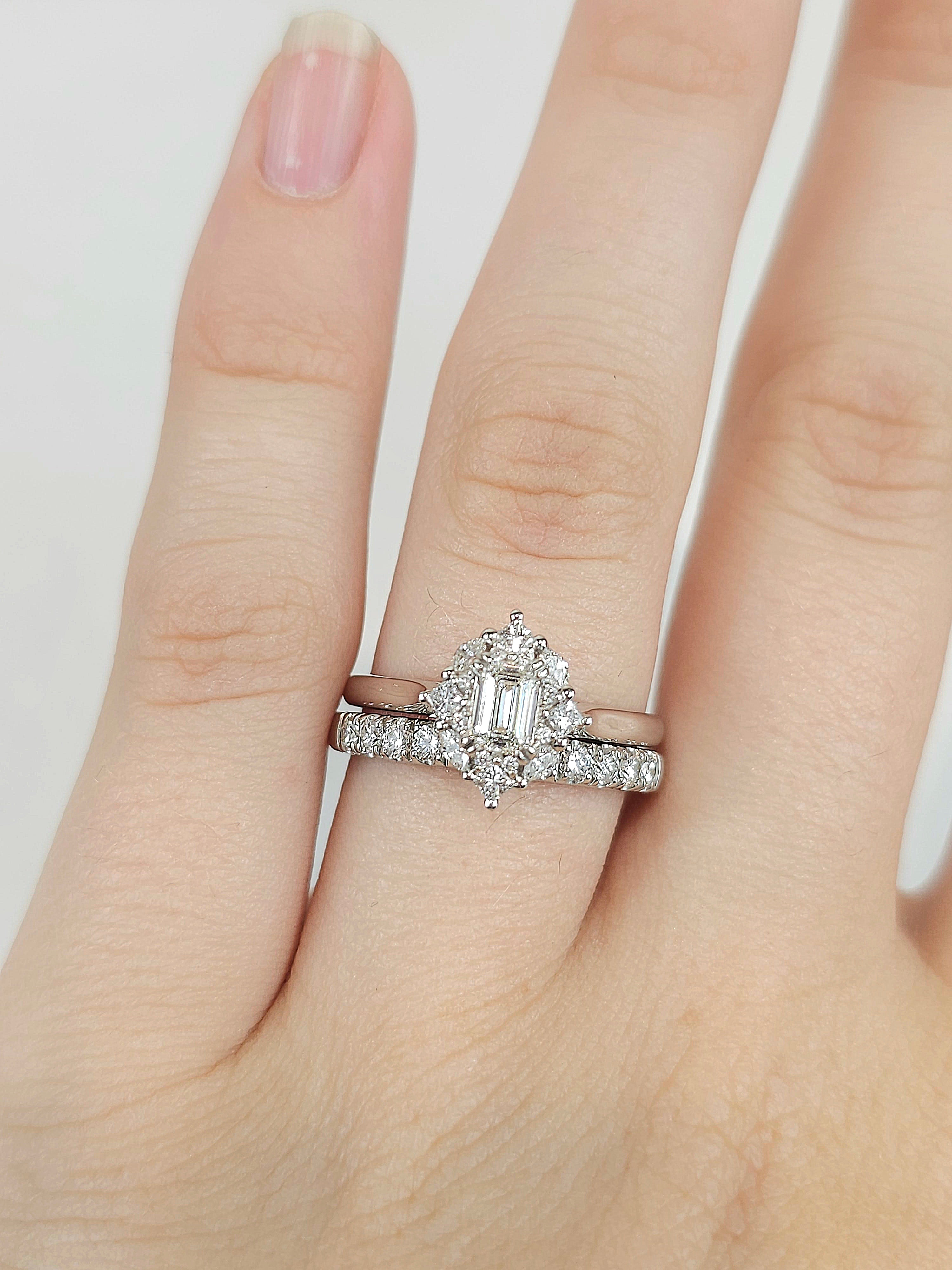 18ct White Gold Round Brilliant cut Diamond Wedding band, 0.41ct total