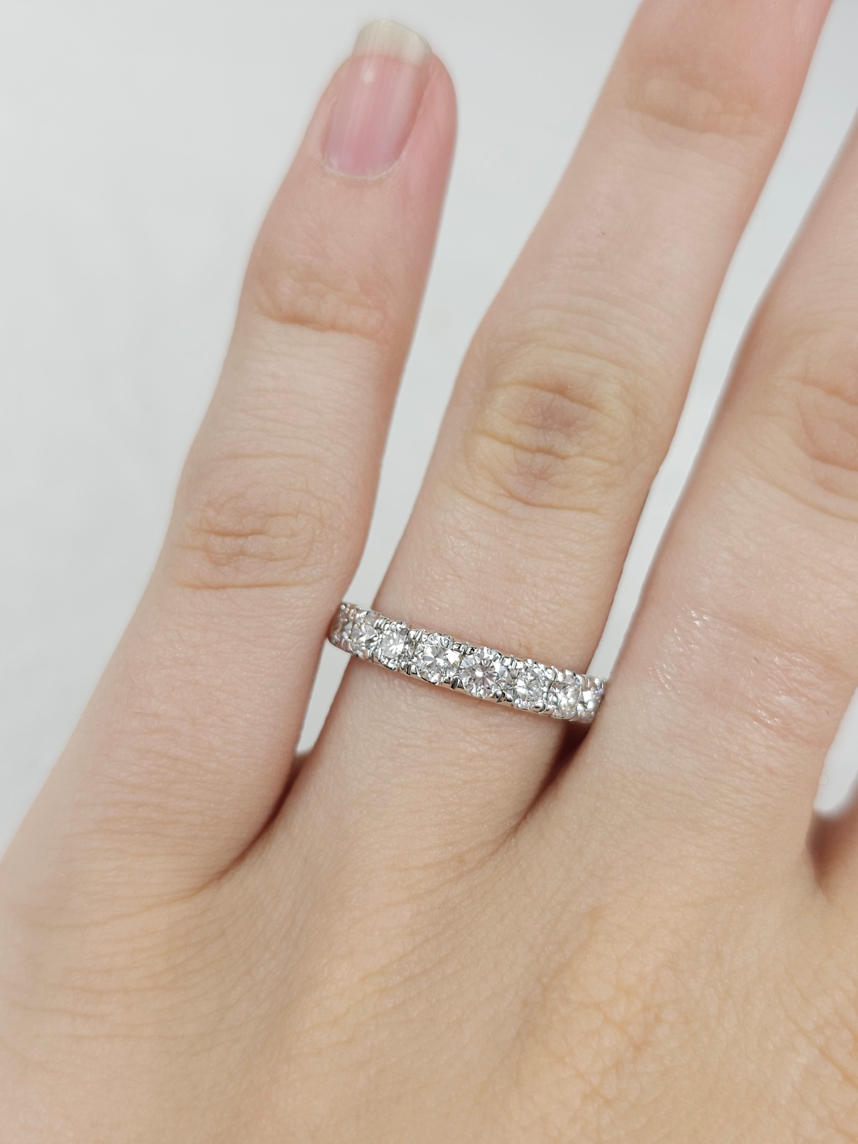 18ct Yellow and White Gold Round Brilliant Cut Diamond Band, 1.04ct Total