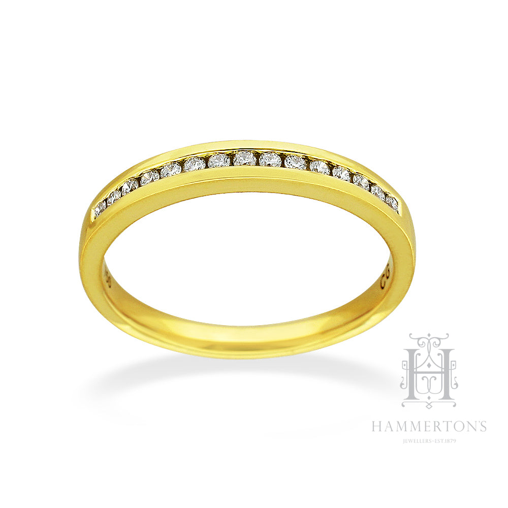 18ct Yellow Gold Round Brilliant cut Diamond band, 0.15ct Total
