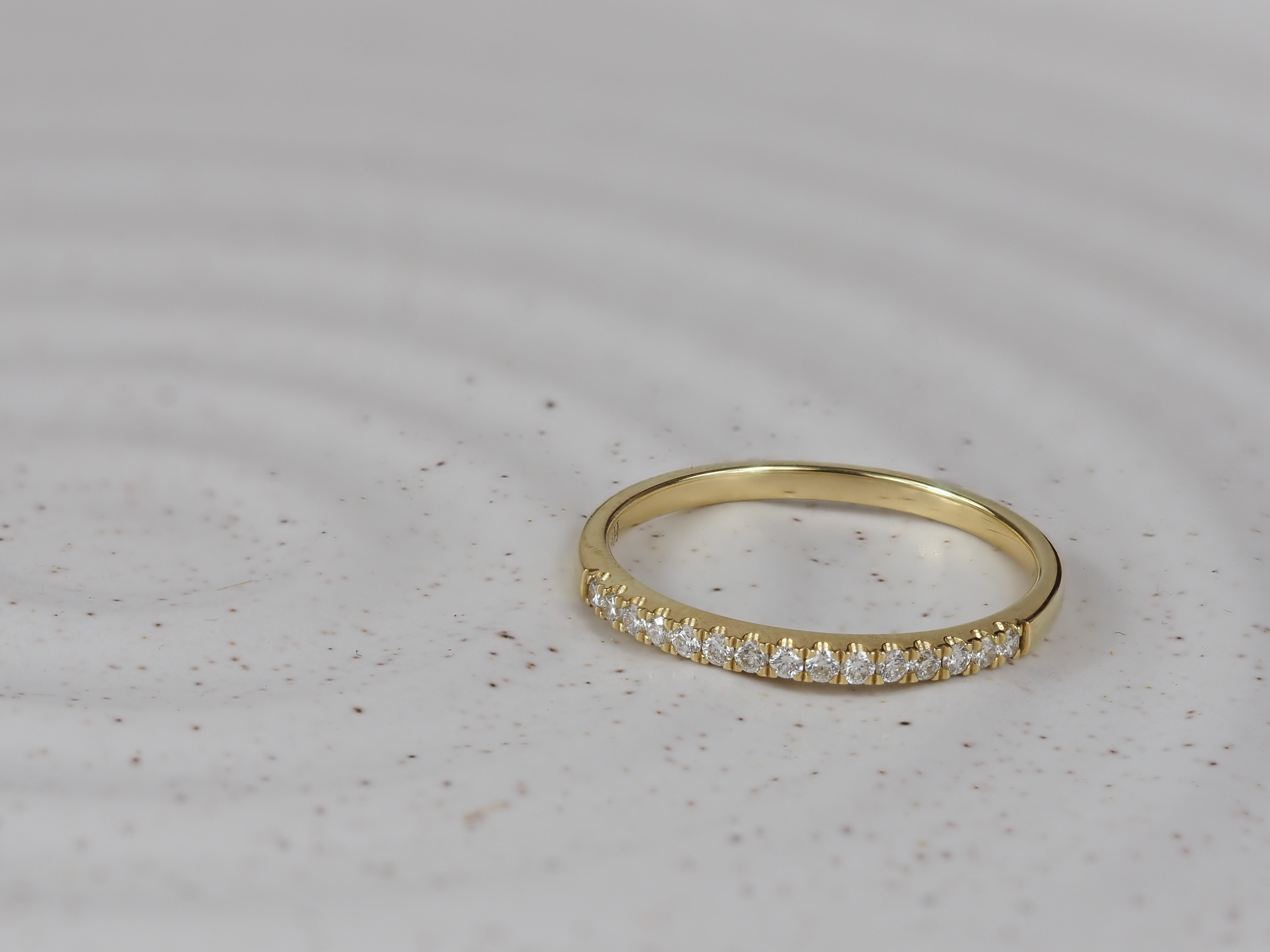 18ct Yellow Gold Round Brilliant cut Diamond Ring, 0.15ct total