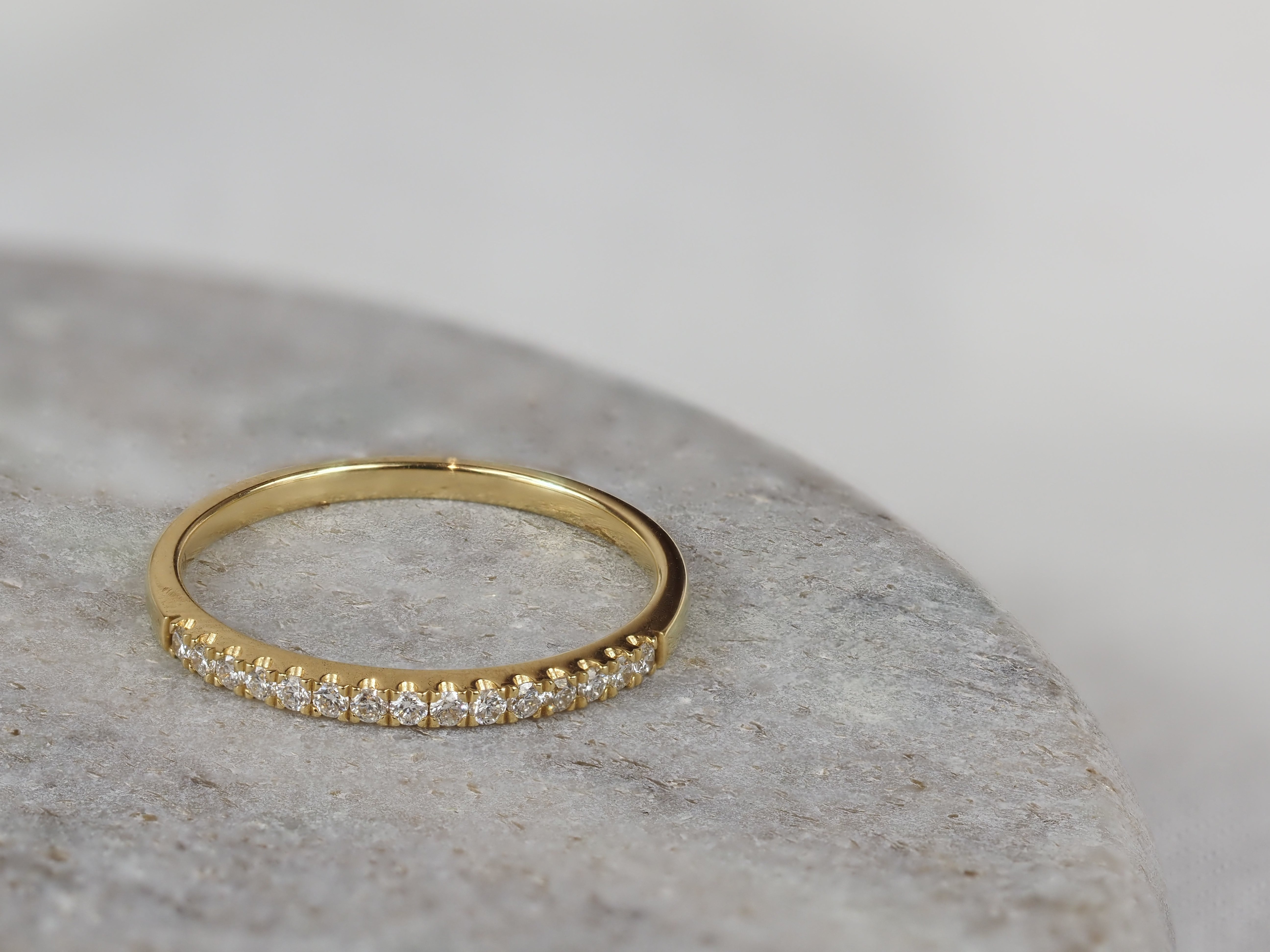 18ct Yellow Gold Round Brilliant cut Diamond Ring, 0.15ct total