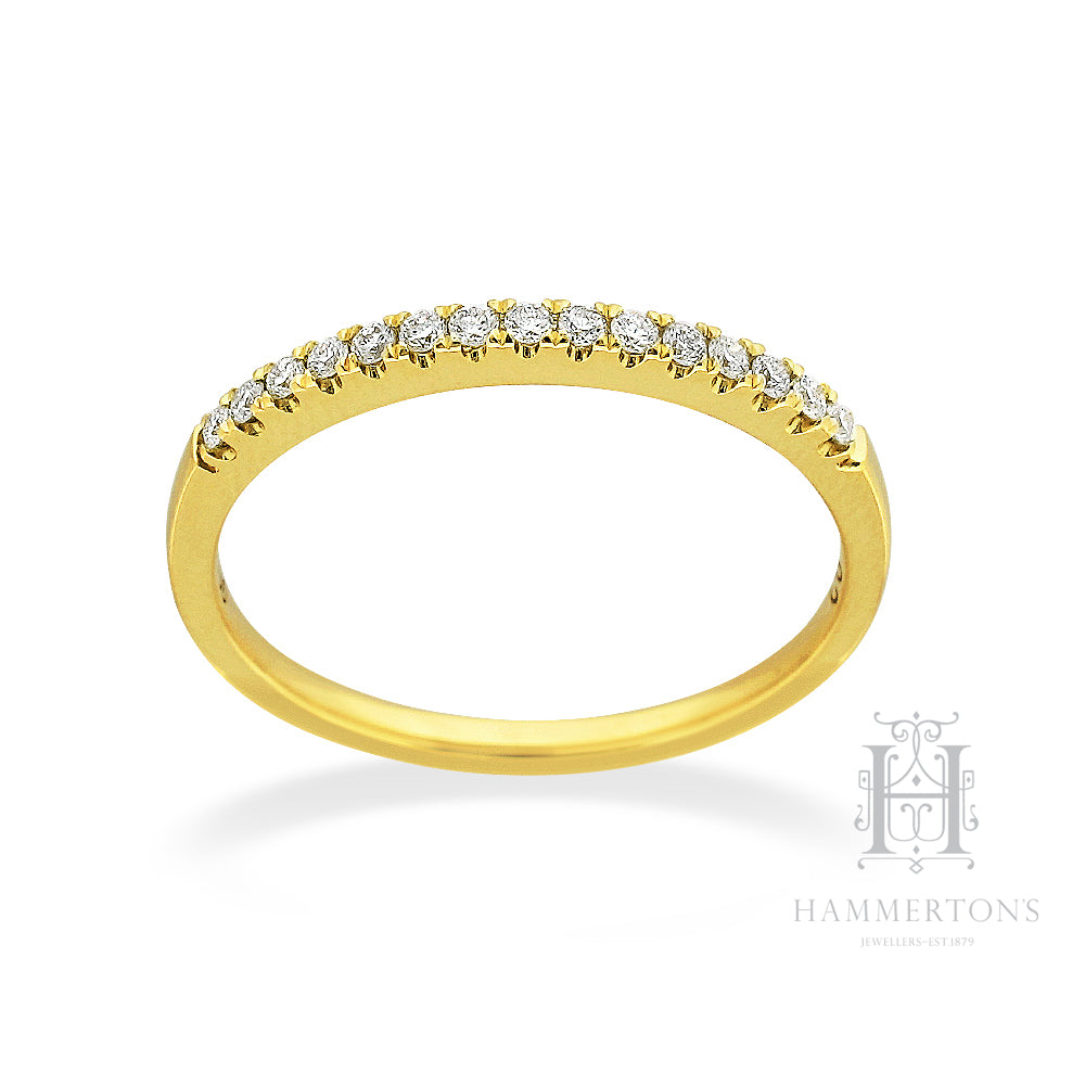 18ct Yellow Gold Round Brilliant cut Diamond Band, 0.15ct total