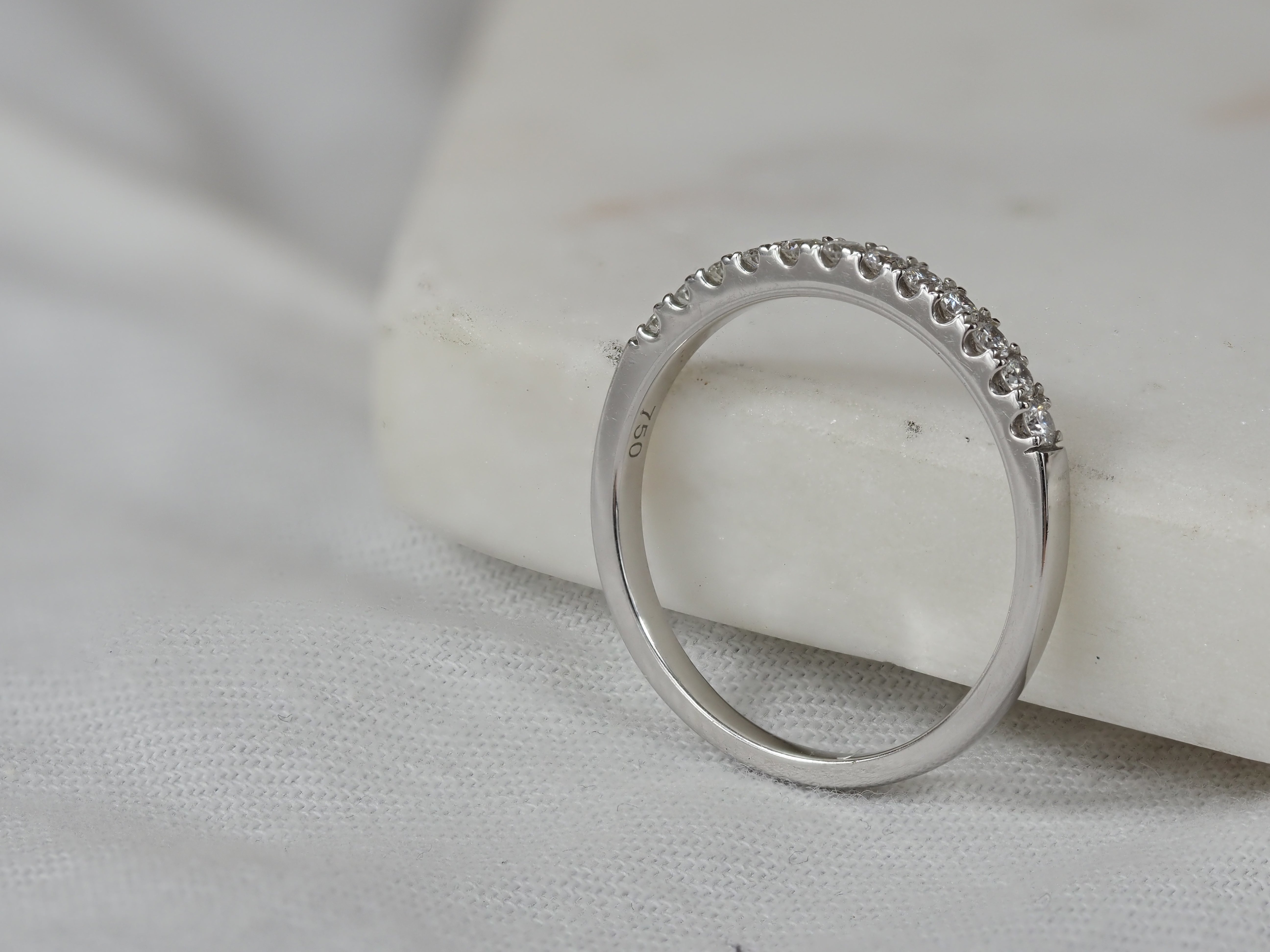 18ct White Gold Round Brilliant Cut Diamond Ring, 0.24ct total