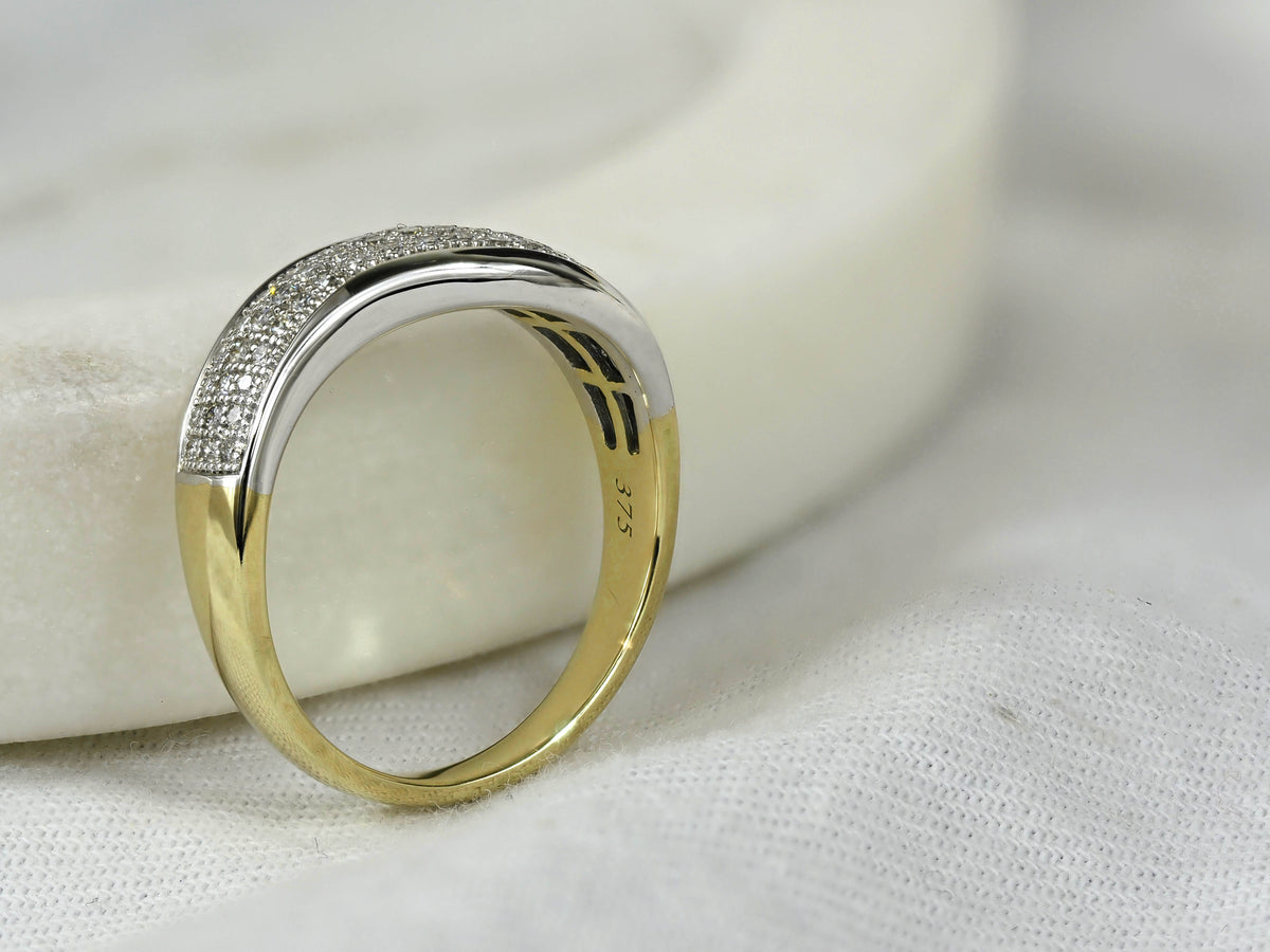 9ct Yellow and White Gold Diamond Ring, 0.33ct Total